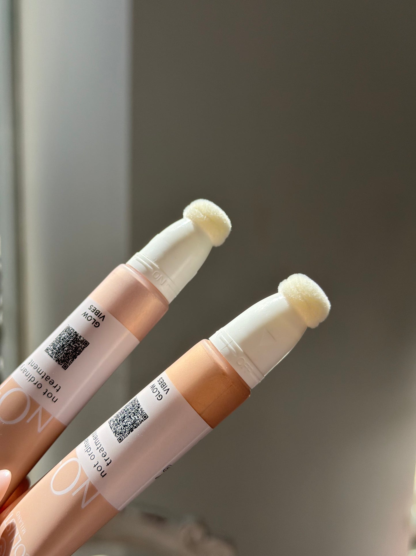 COLLISTAR Not Glow Vibes
Liquid Highlighter (02)