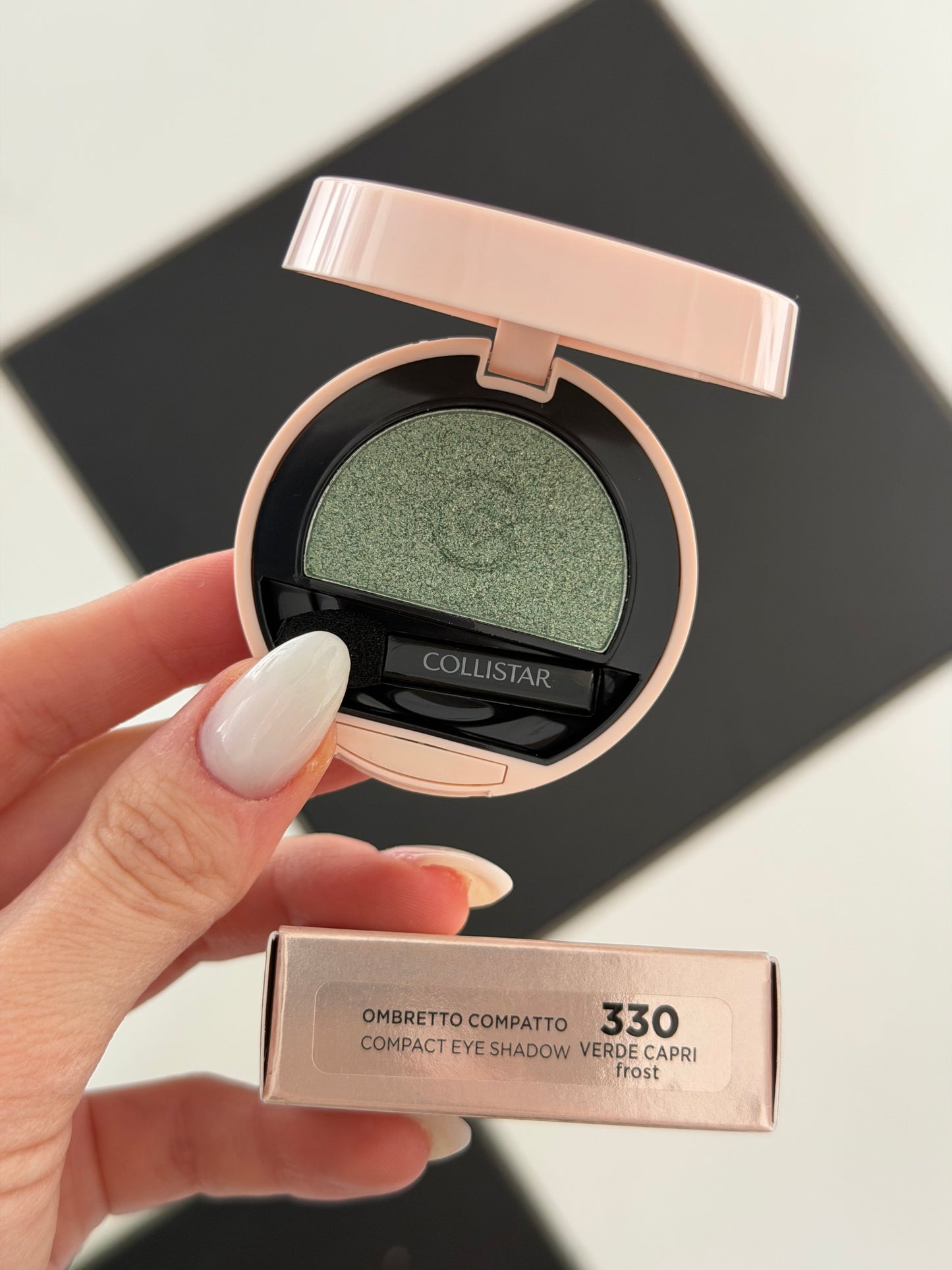 COLLISTAR
Impeccabile Compact Eye Shadow (330)