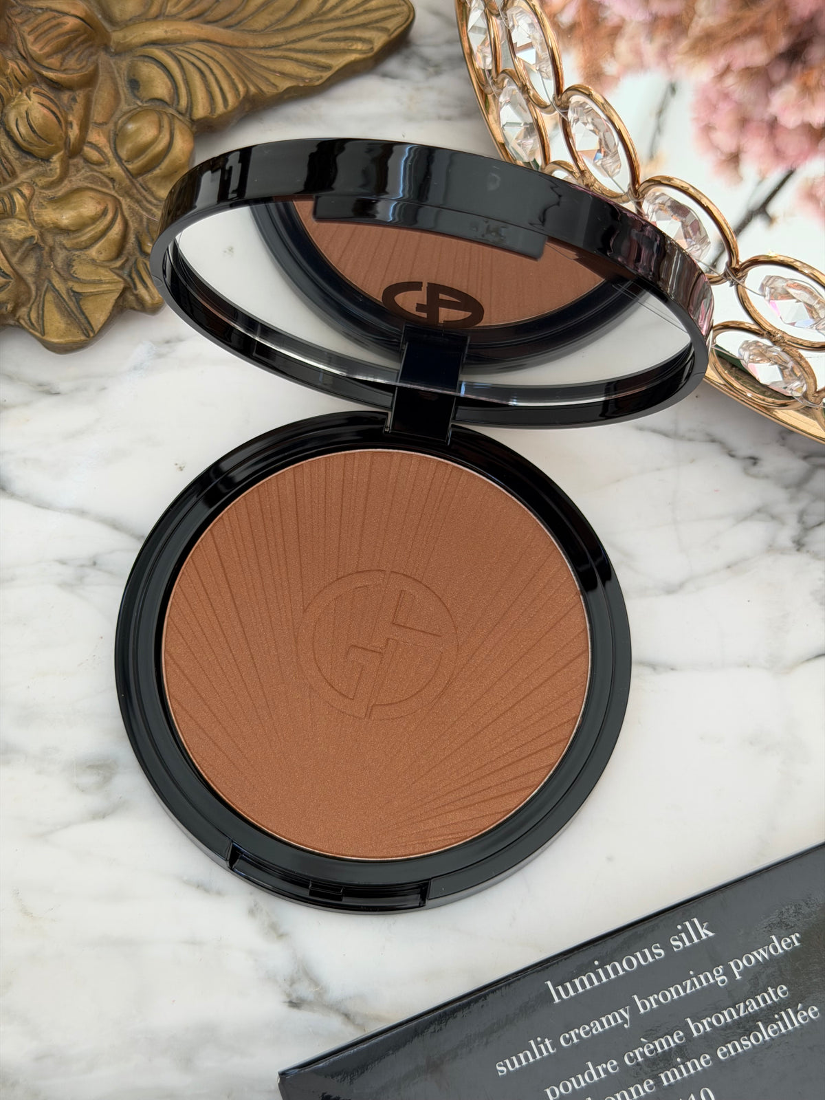 ARMANI Luminous Silk Longwear Creamy Bronzing Powder