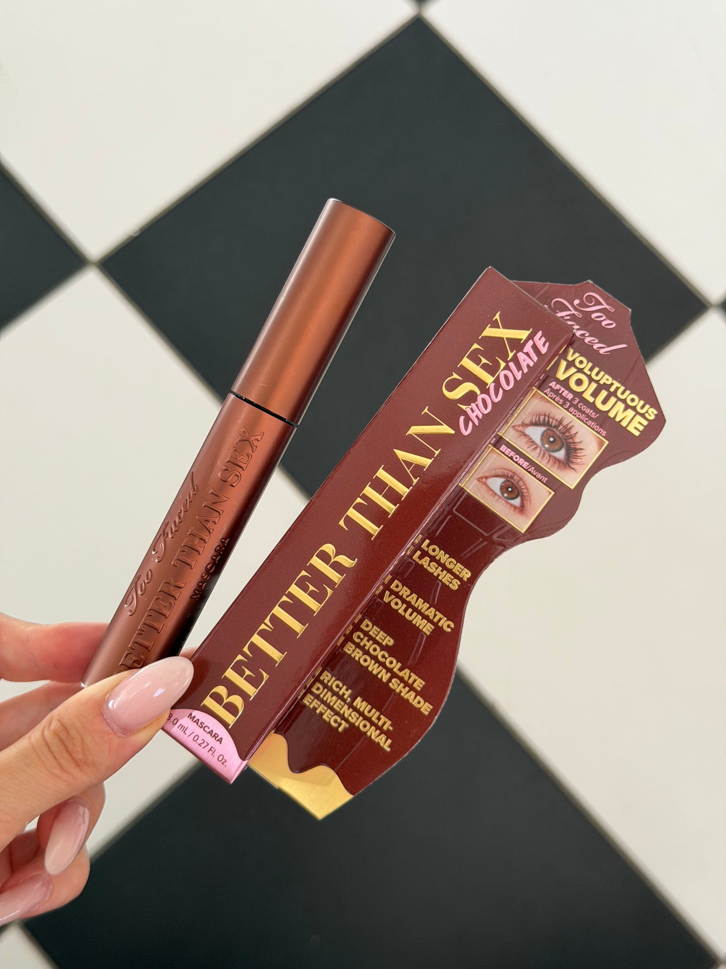 TOO FACED Better Than Sex Volumizing Mascara - Chocolate
Dramatic Volume & Longer Lashes