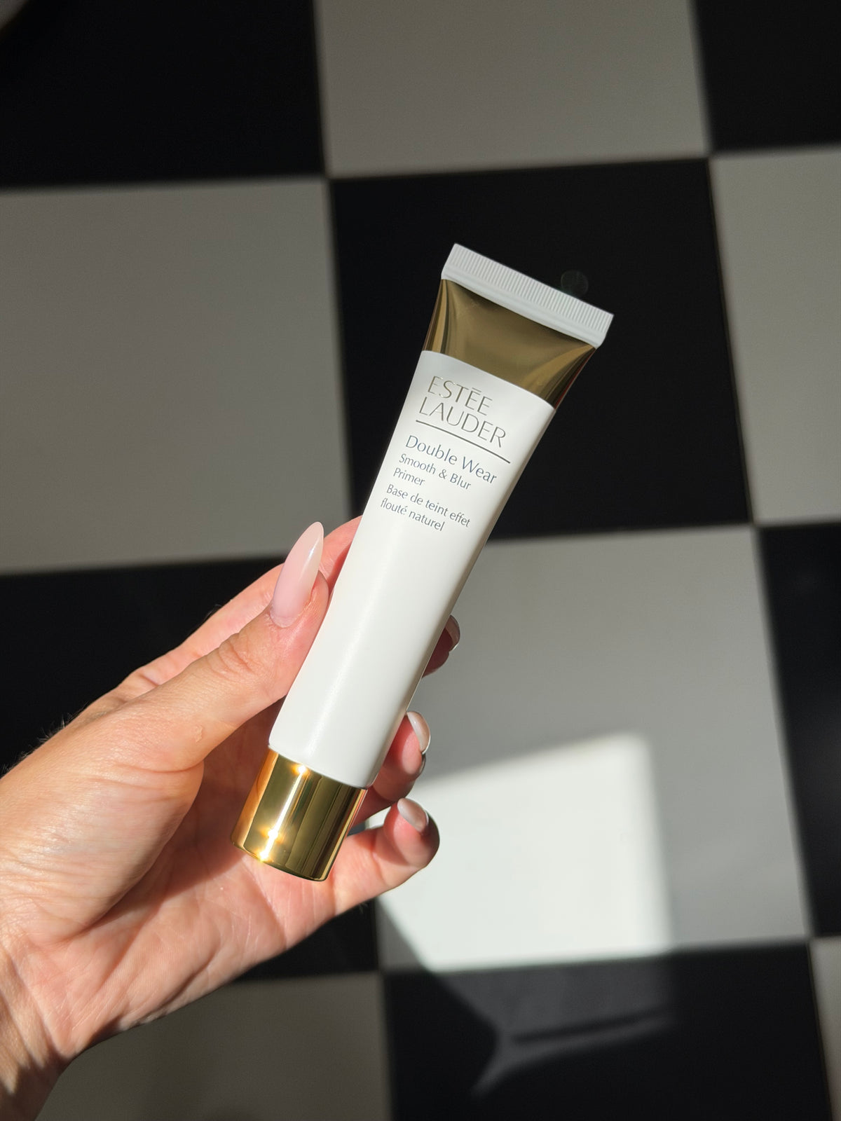 ESTEE LAUDER Double Wear
Smooth & Blur Primer