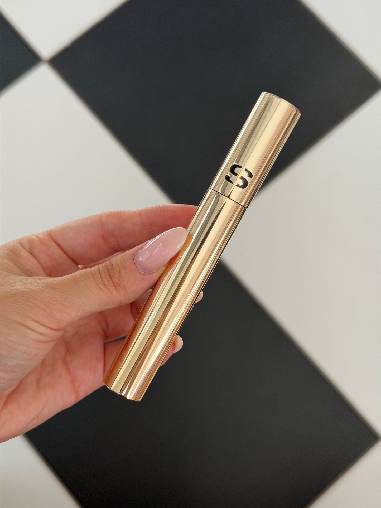 SISLEY
Phyto-Noir Mascara Deep Black