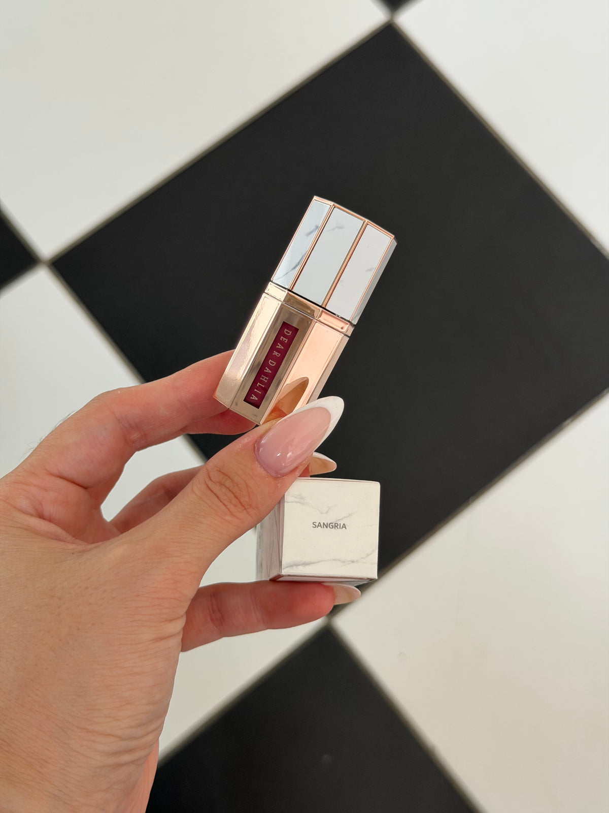 DEAR DAHLIA Paradise Dream Velvet Lip Mousse Tint - Sangria