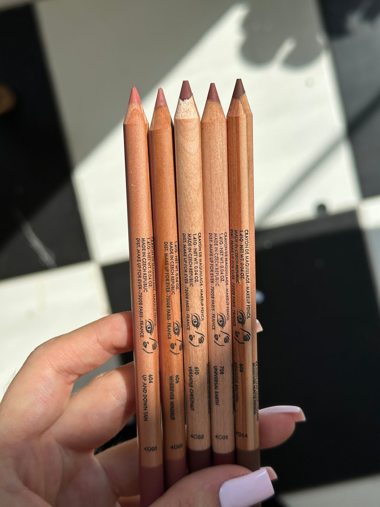 MAKE UP FOR EVER 
Artist Color Pencil (604)
Brow, Eye & Lip Liner