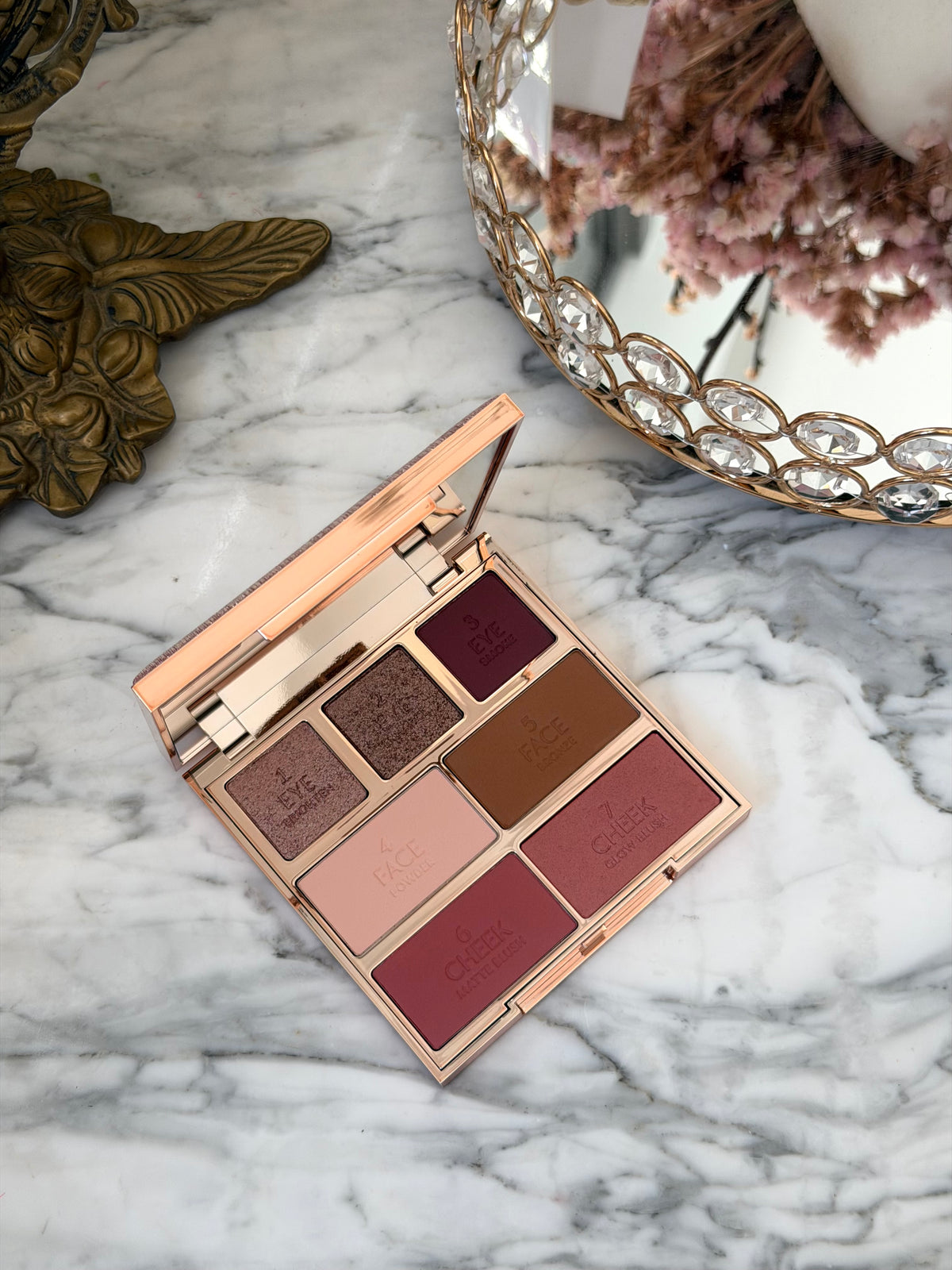 CHARLOTTE TILBURY Hollywood Instant Look In A Palette - Dreamy Bronzed Beauty