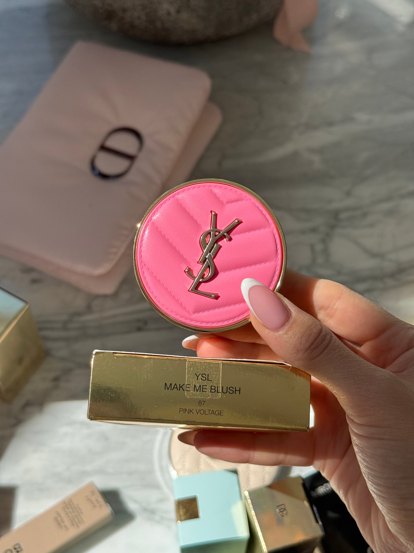 YSL Make Me Blush - Bold Blurring Blush (87)