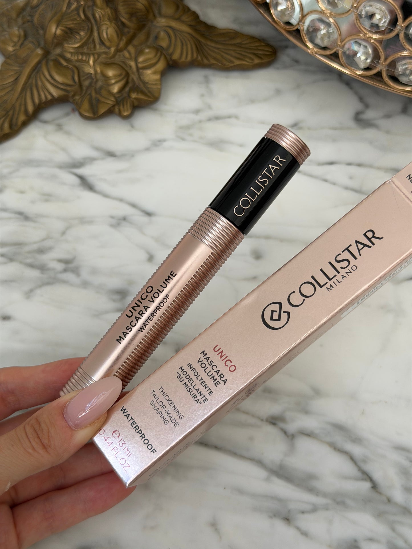 COLLISTAR Mascara Volume Unico® Waterproof
Thickening ‘Tailor-made’ Shaping