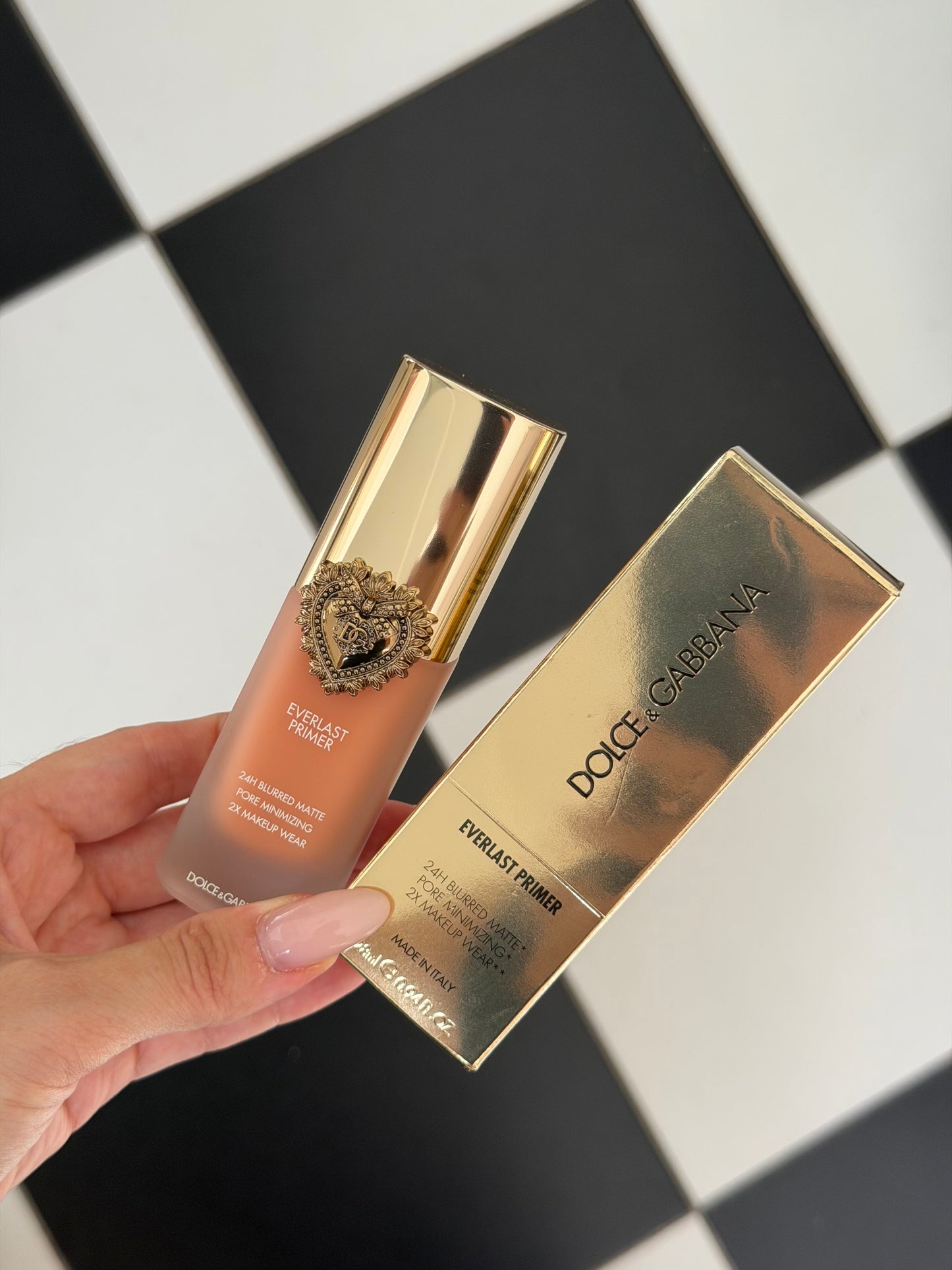 DOLCE&GABBANA Everlast Primer 24H Blurred Matte Pore Minimizing 2X Makeup Wear Translucent - Brightening Apricot Tone