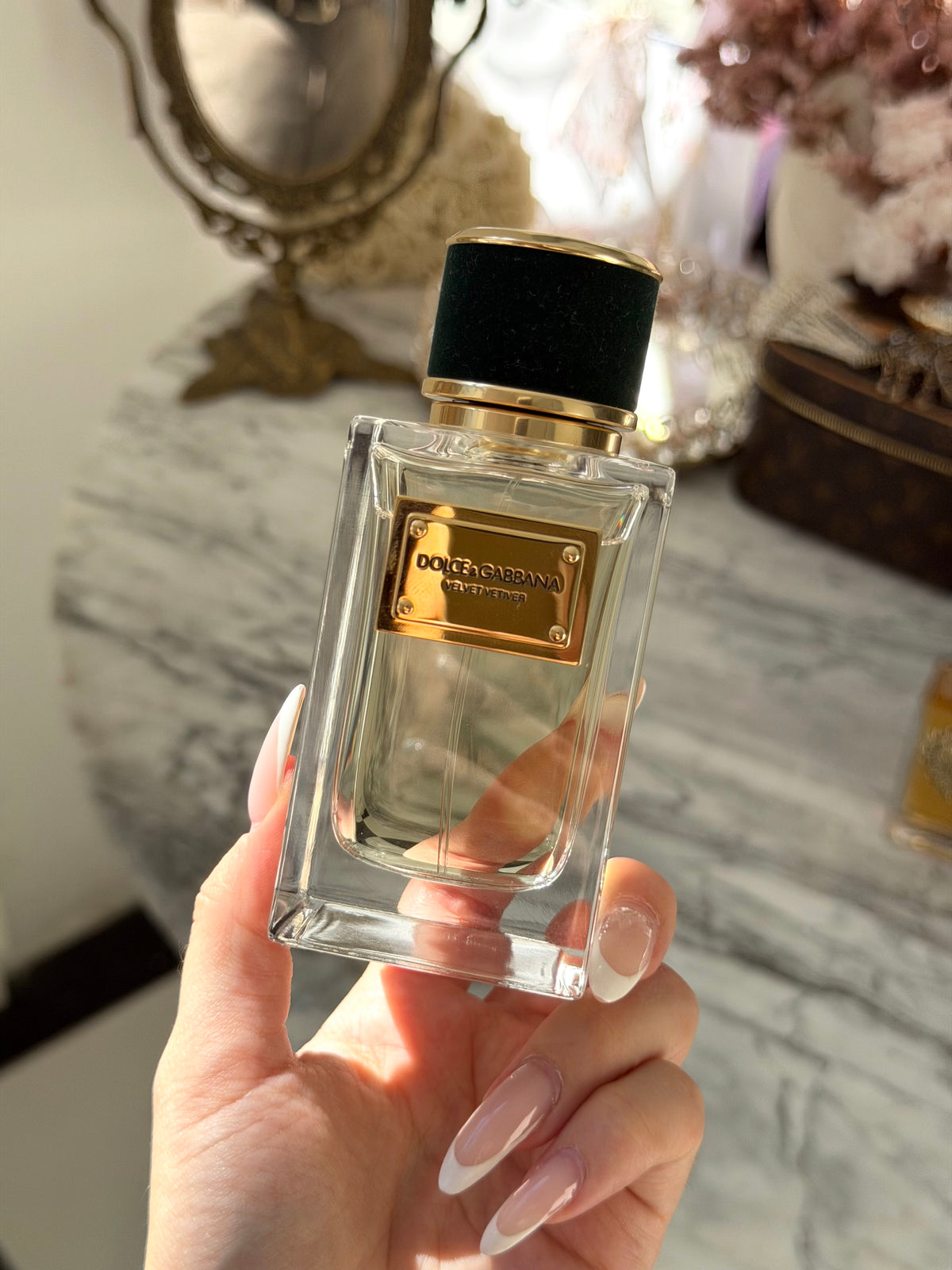 DOLCE&GABBANA
Velvet Vetiver Eau de Parfum 100ml
Woody Green Notes