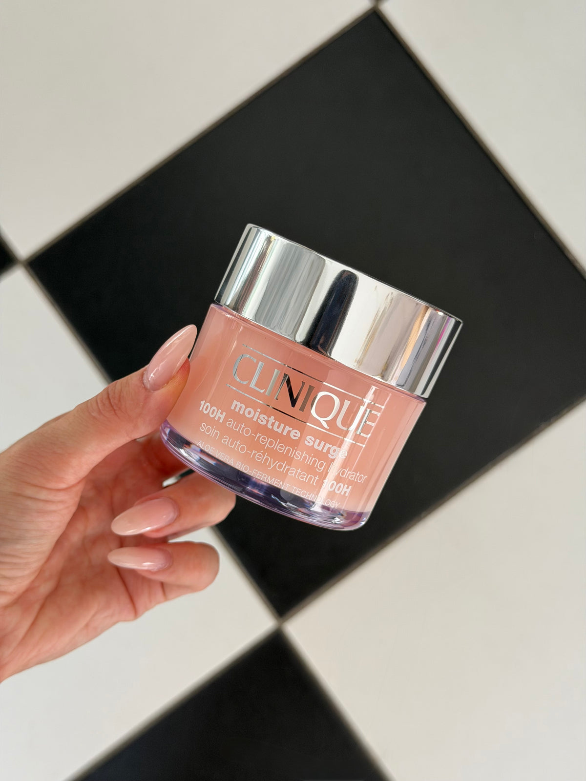 CLINIQUE Moisture Surge™ 100H Auto-Replenishing Hydrator