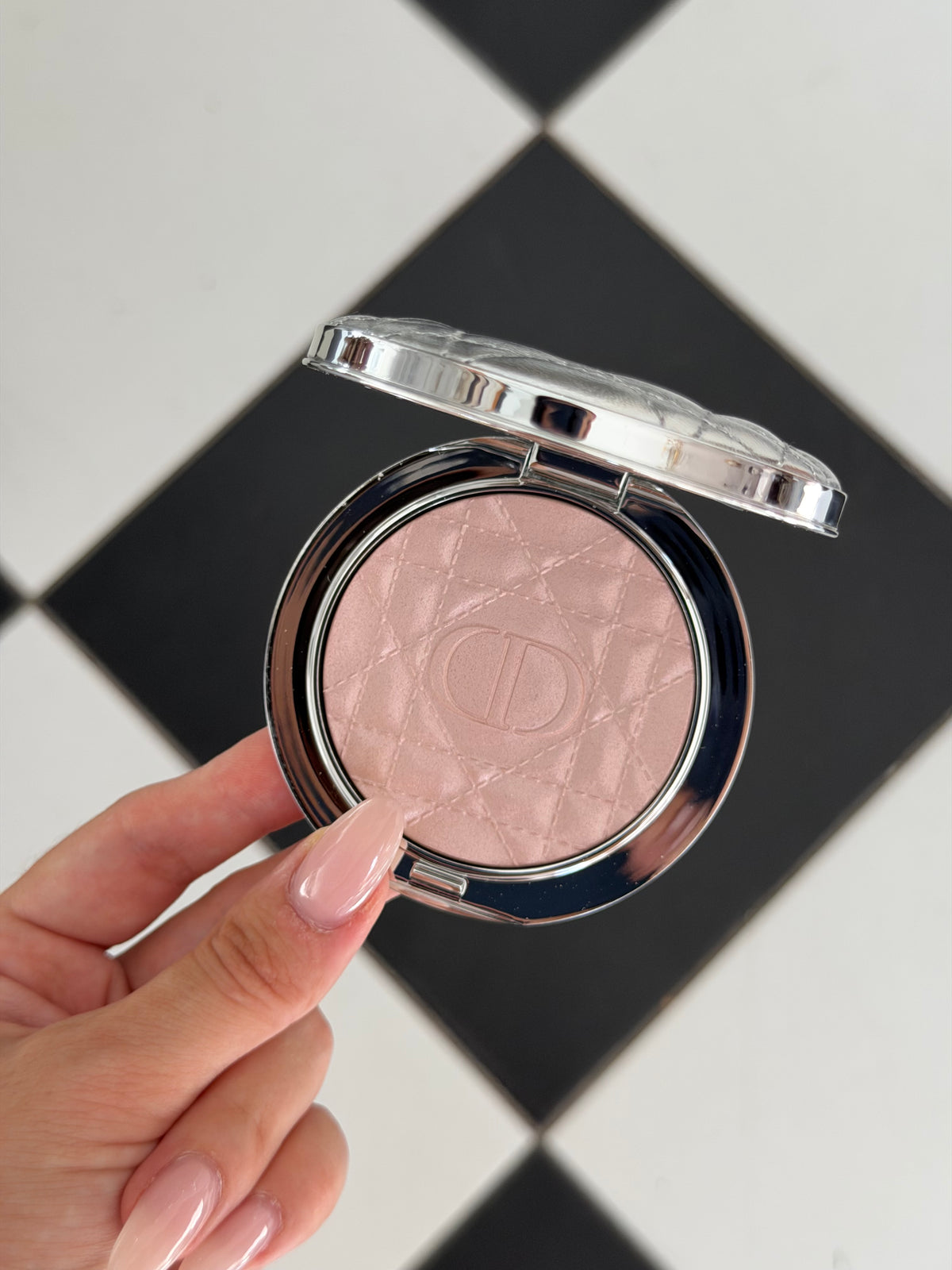 DIOR Forever Glow Luminizer - Illuminating Powder For Face (03)
