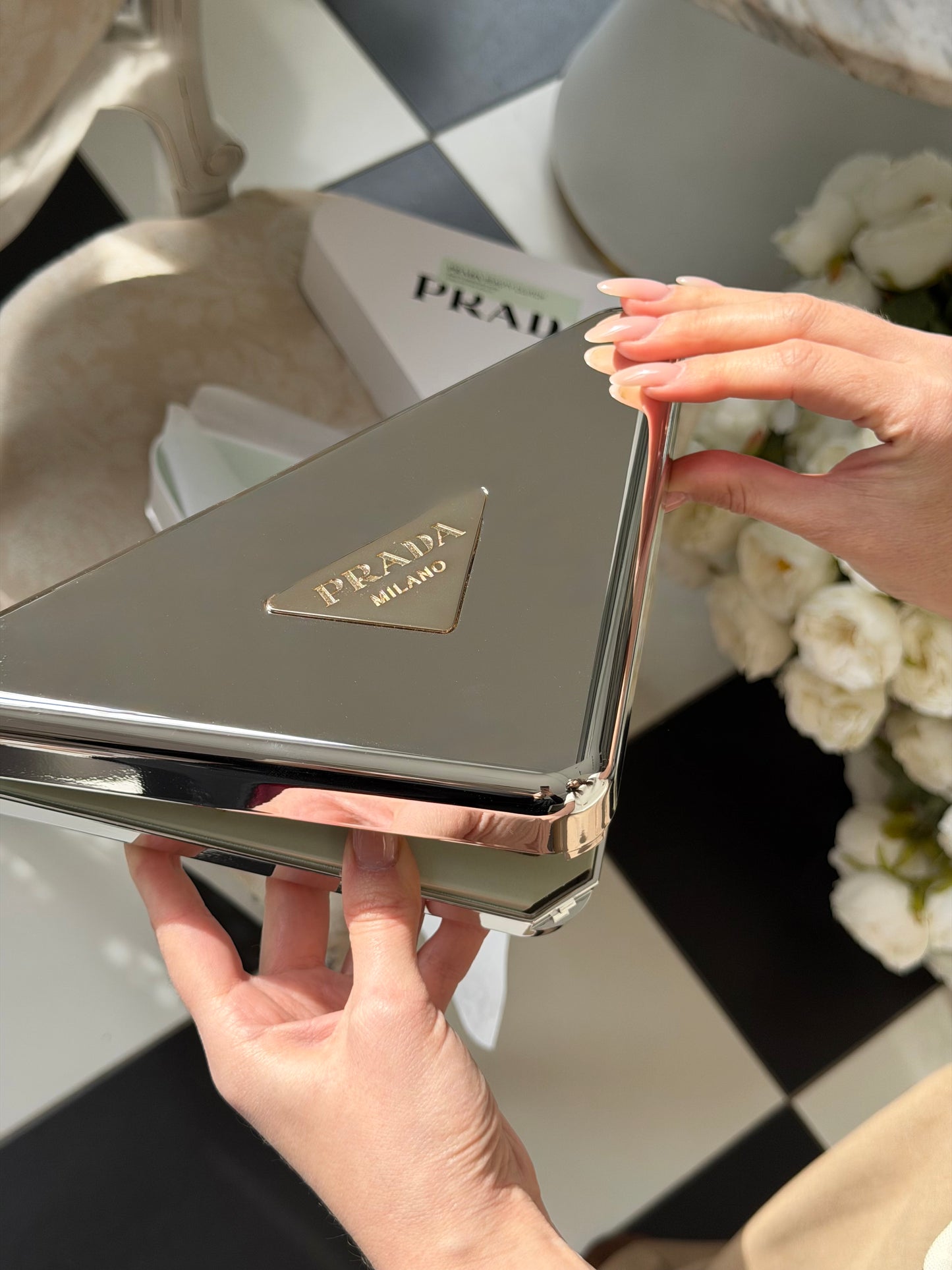PRADA Beauty Clutch Essentials Case Set