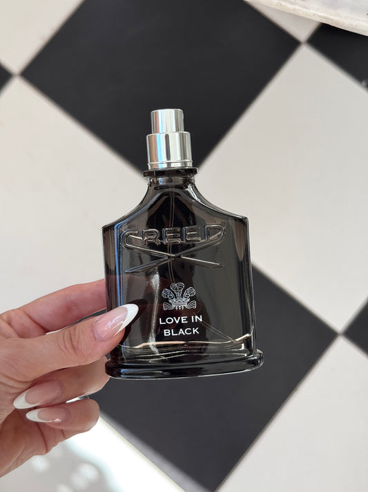 CREED Love In Black
Floral Rich, Violet & Gourmand