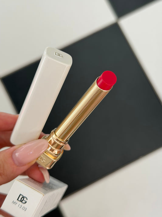 DOLCE&GABBANA My Juicy Sheer Lipstick - My 13.03
Instant Shine & Hydration Lip Stylo