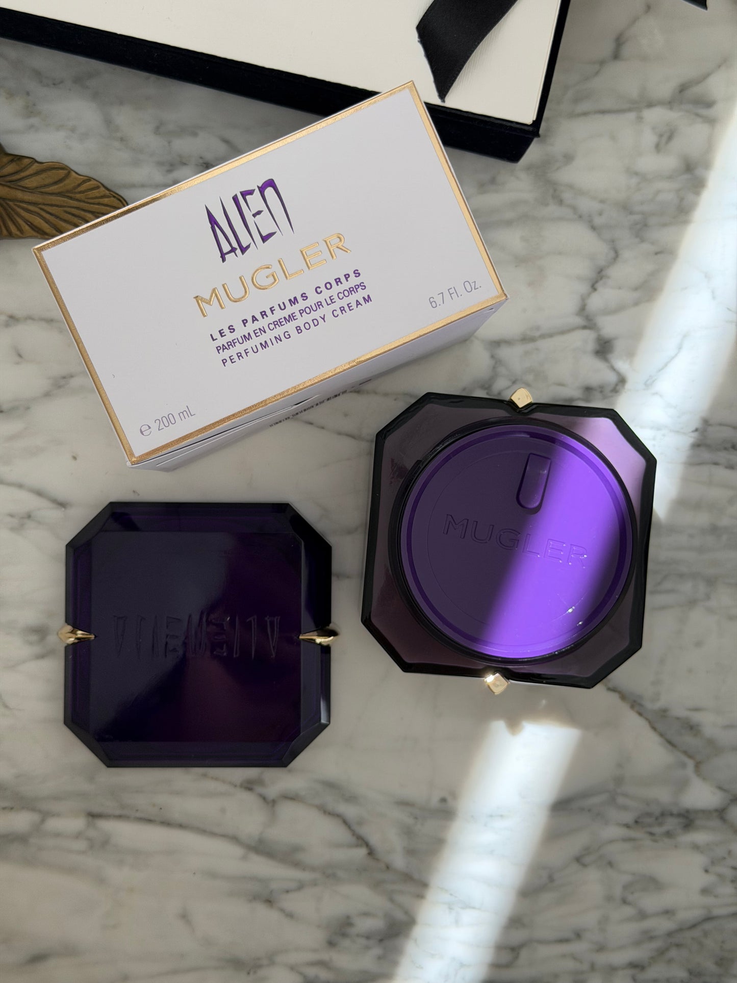 THIERRY MUGLER Alien Beautifying Body Cream