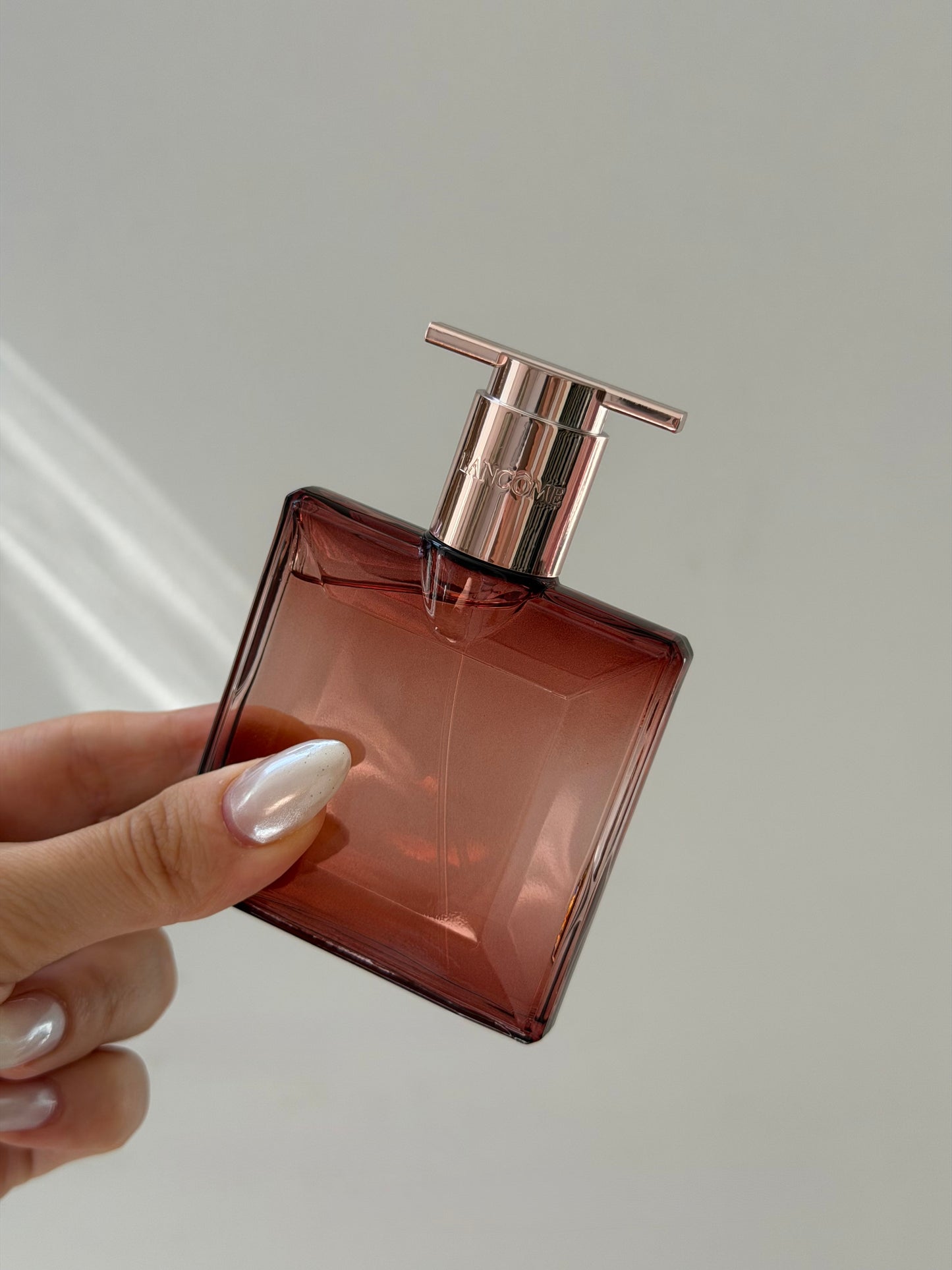 LANCÔME Idole Power Eau De Parfum Intense
Fruity and Woody