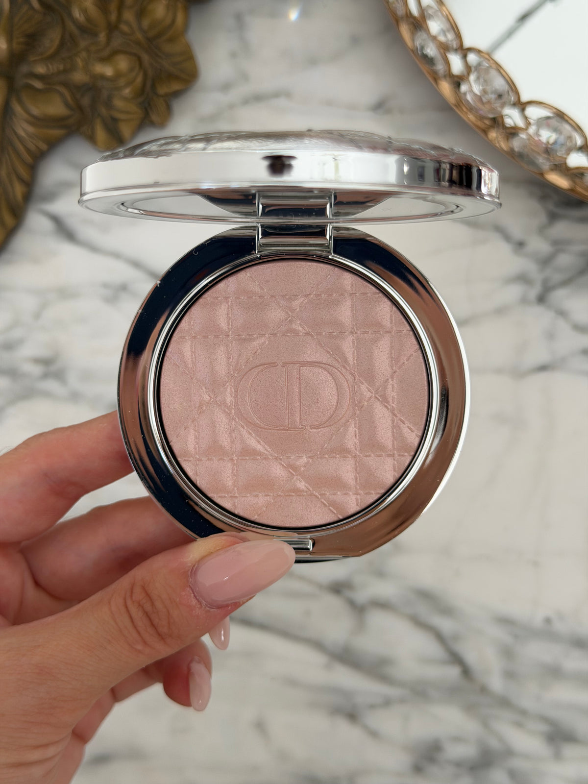 DIOR Forever Glow Luminizer - Illuminating Powder For Face (03)