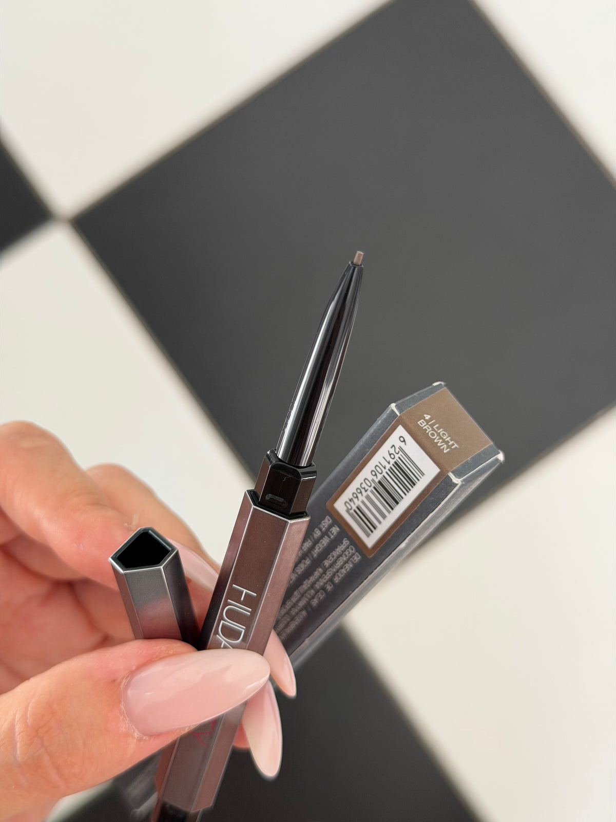 HUDA BEAUTY #BombBrows Microshade Brow Pencil (4)