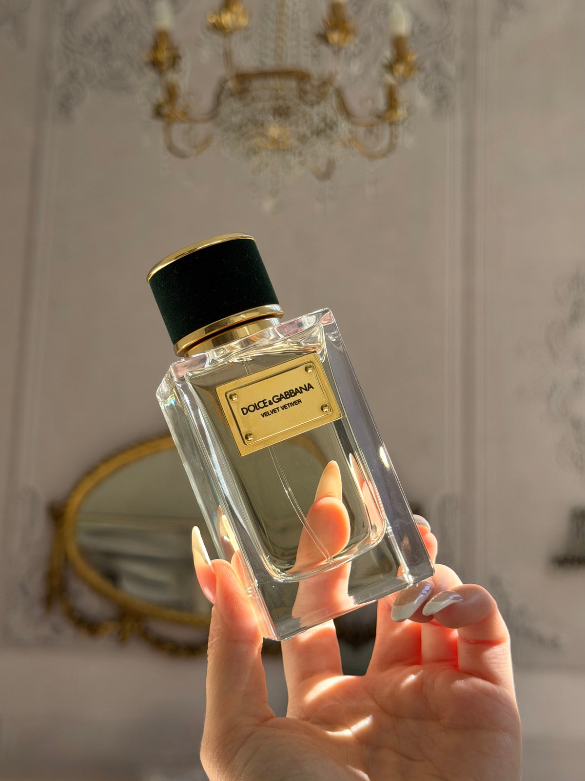 DOLCE&GABBANA
Velvet Vetiver Eau de Parfum 100ml
Woody Green Notes