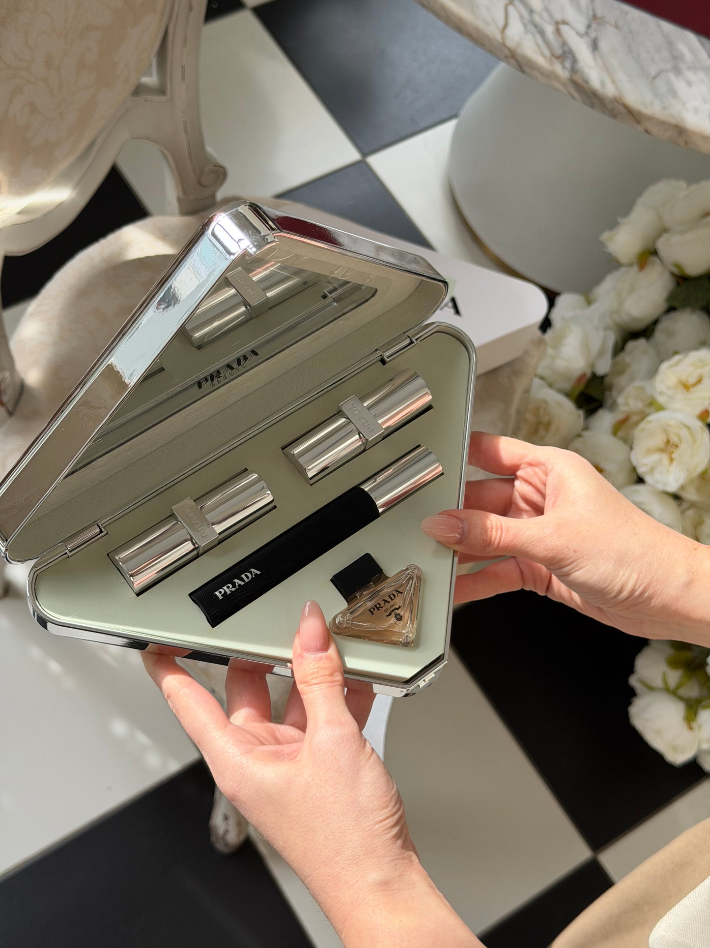 PRADA Beauty Clutch Essentials Case Set