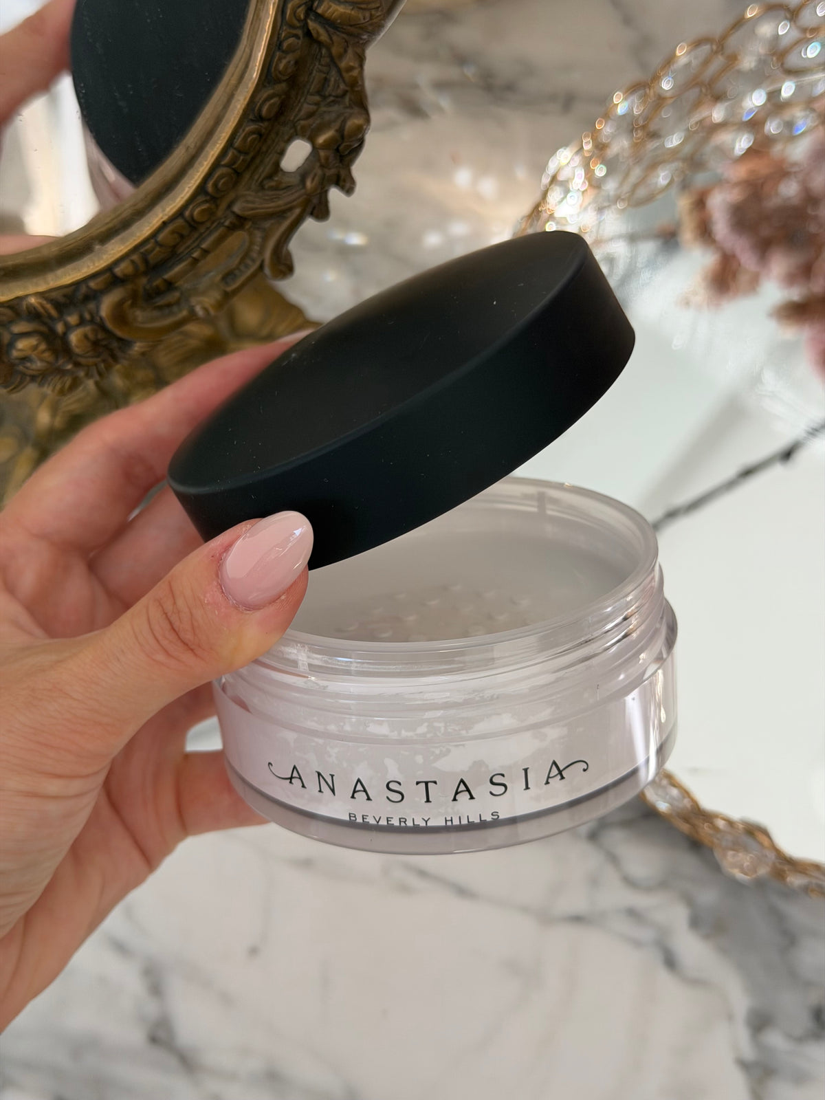 ANASTASIA BEVERLY HILLS
Loose Setting Powder - Translucent