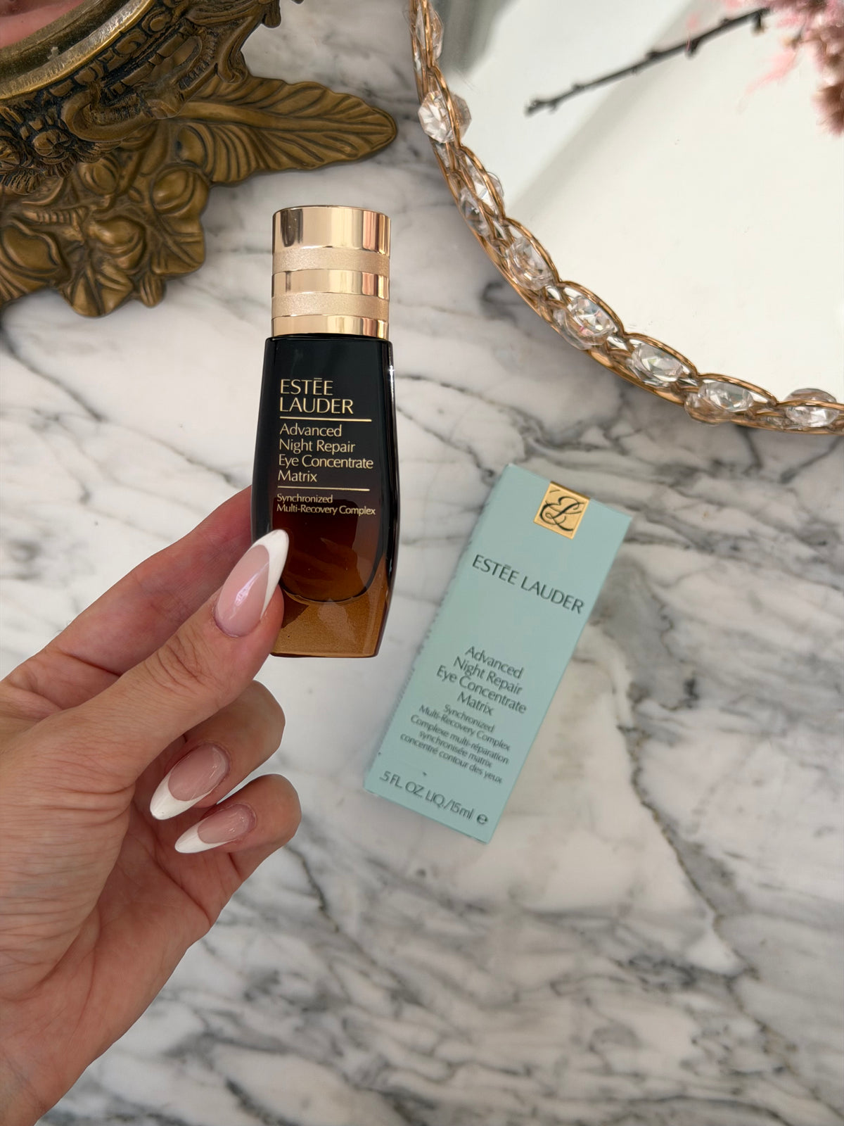 ESTEE LAUDER Advanced Night Repair Eye Concentrate Matrix Synchronized Multi-Recovery Eye Cream