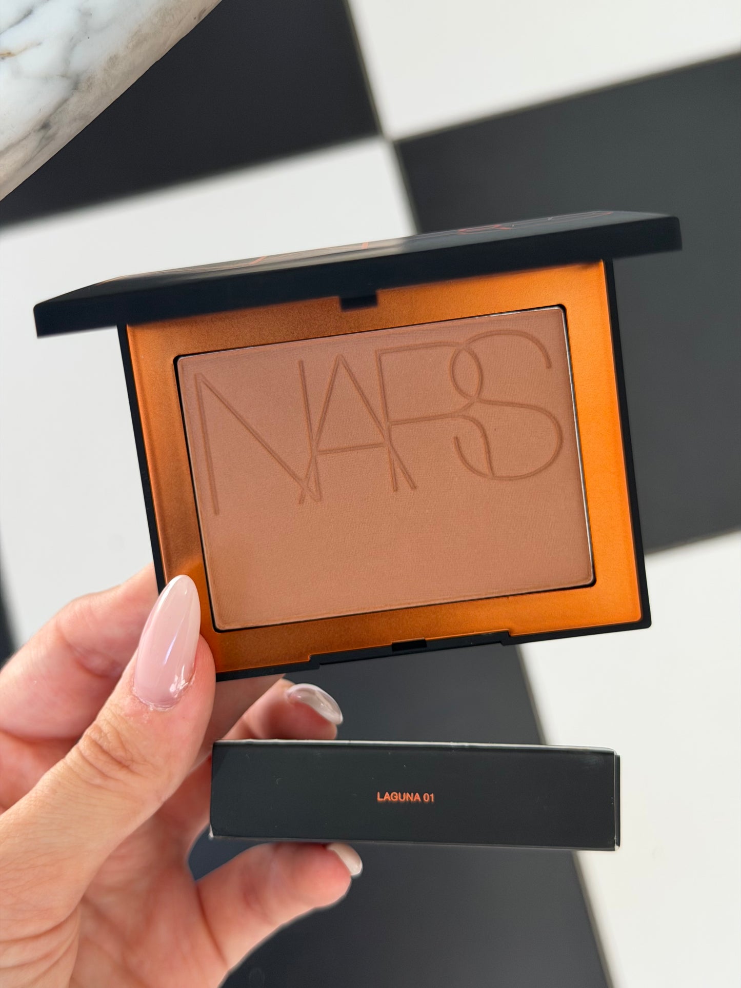 NARS Laguna Bronzing Powder (01)