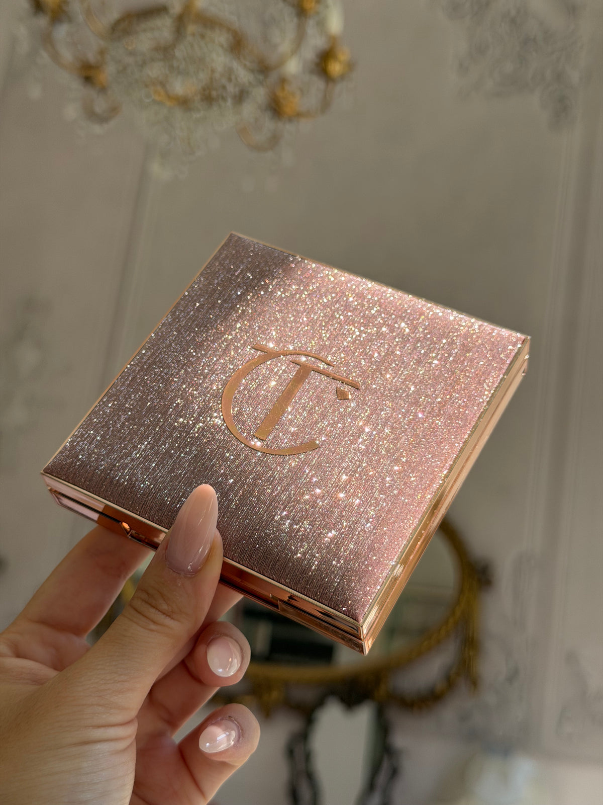 CHARLOTTE TILBURY Hollywood Instant Look In A Palette - Dreamy Bronzed Beauty