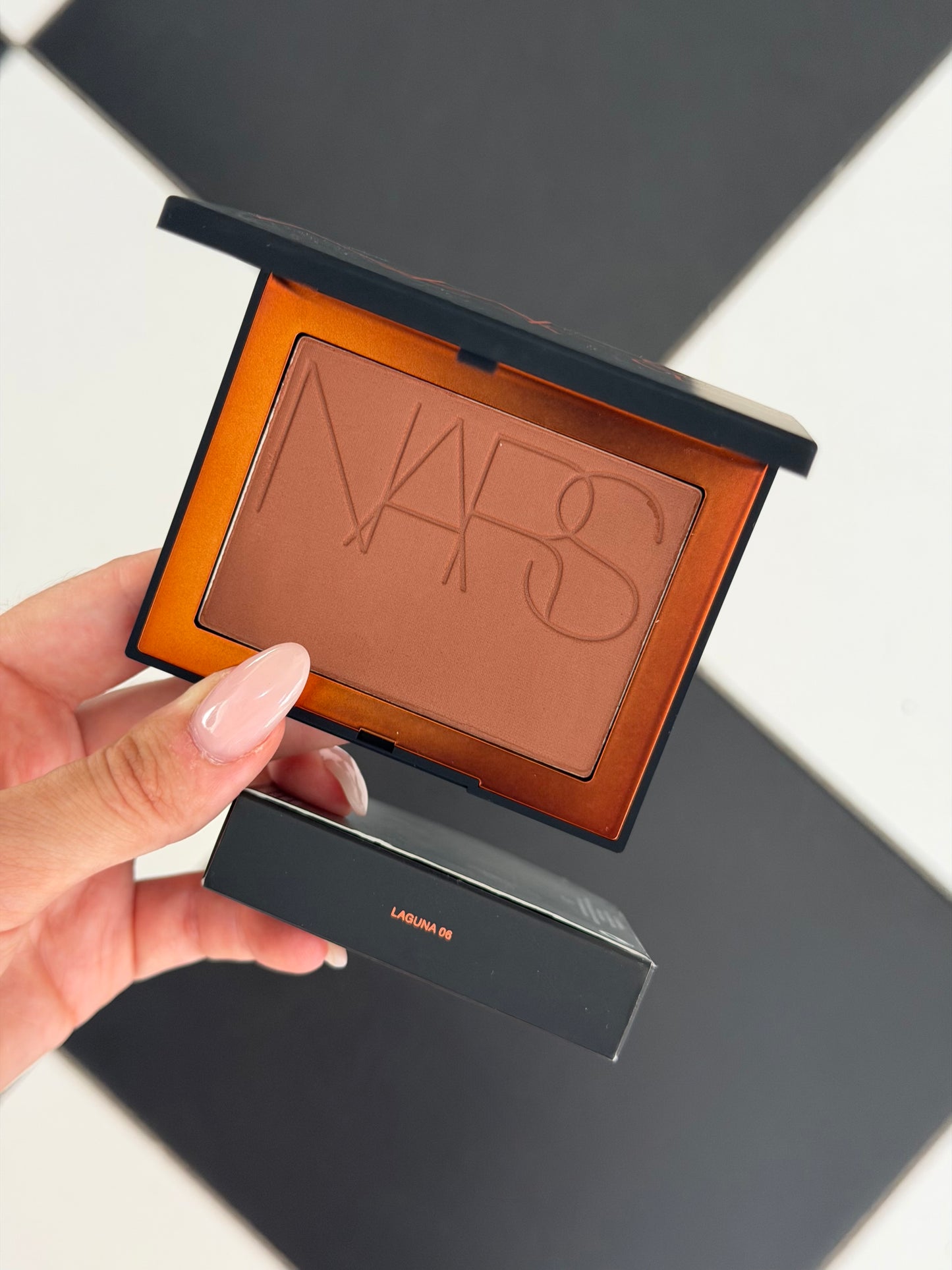 NARS Laguna Bronzing Powder (06)