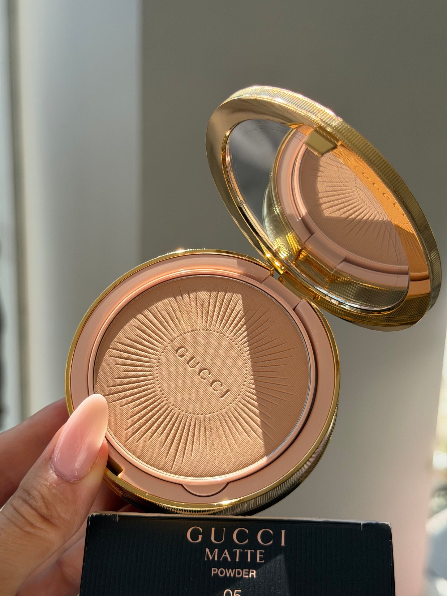 GUCCI Matte Face Powder - Blurring & Mattifying Tinted, Natural Matte (05)