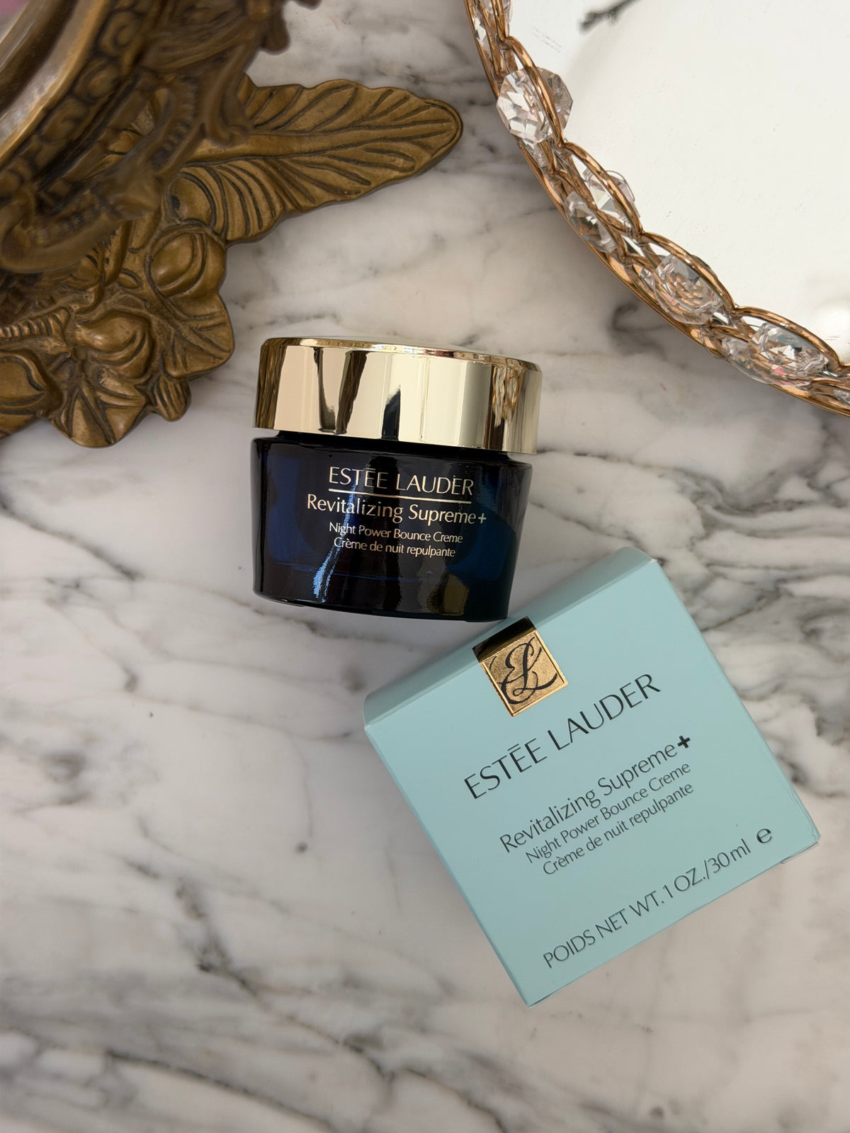 ESTEE LAUDER Revitalizing Supreme+
Night Power Bounce Creme Moisturizer