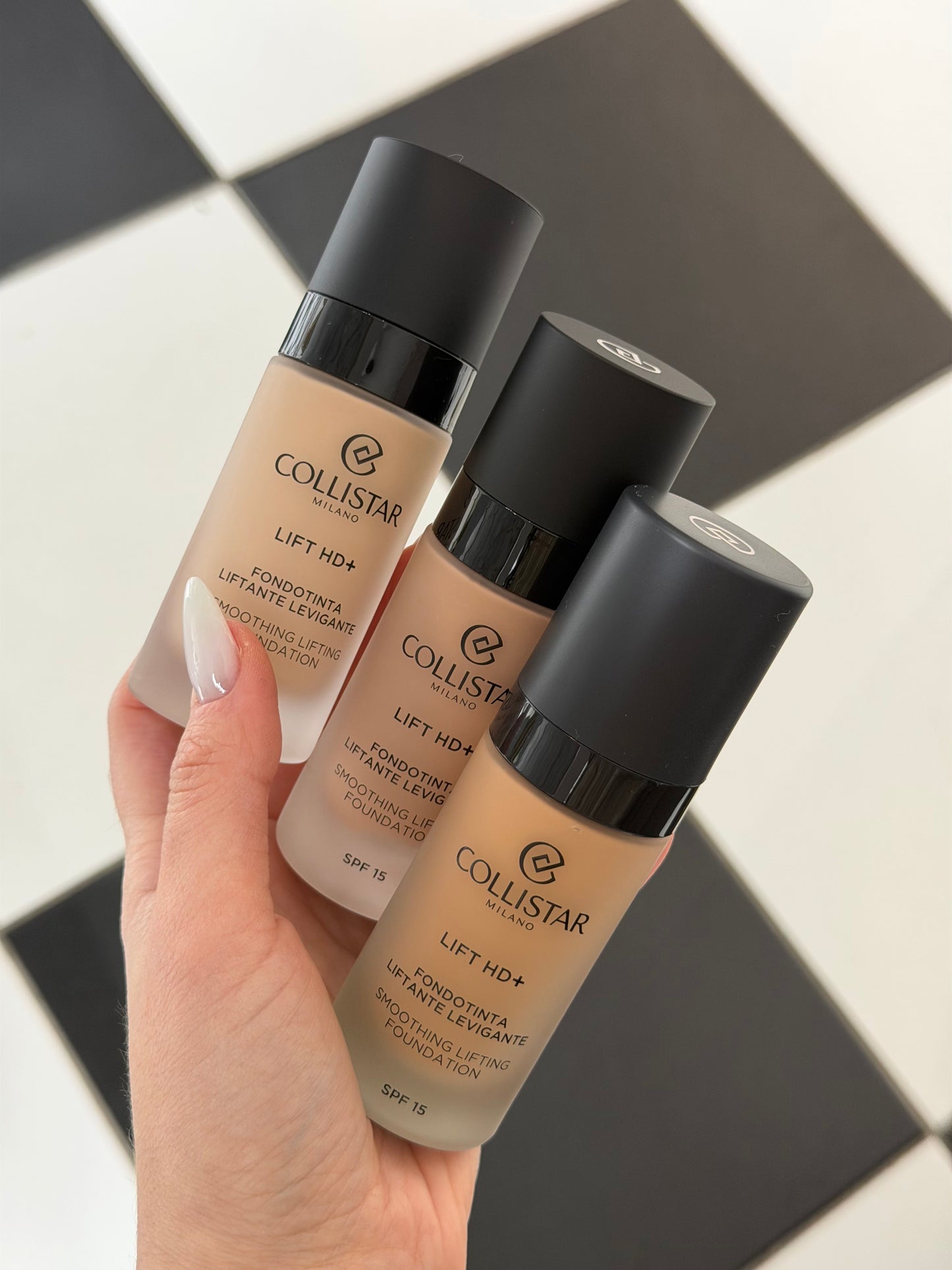 COLLISTAR
Lift HD+ (3N) Smoothing Lifting Foundation SPF15
Waterproof - Medium Protection