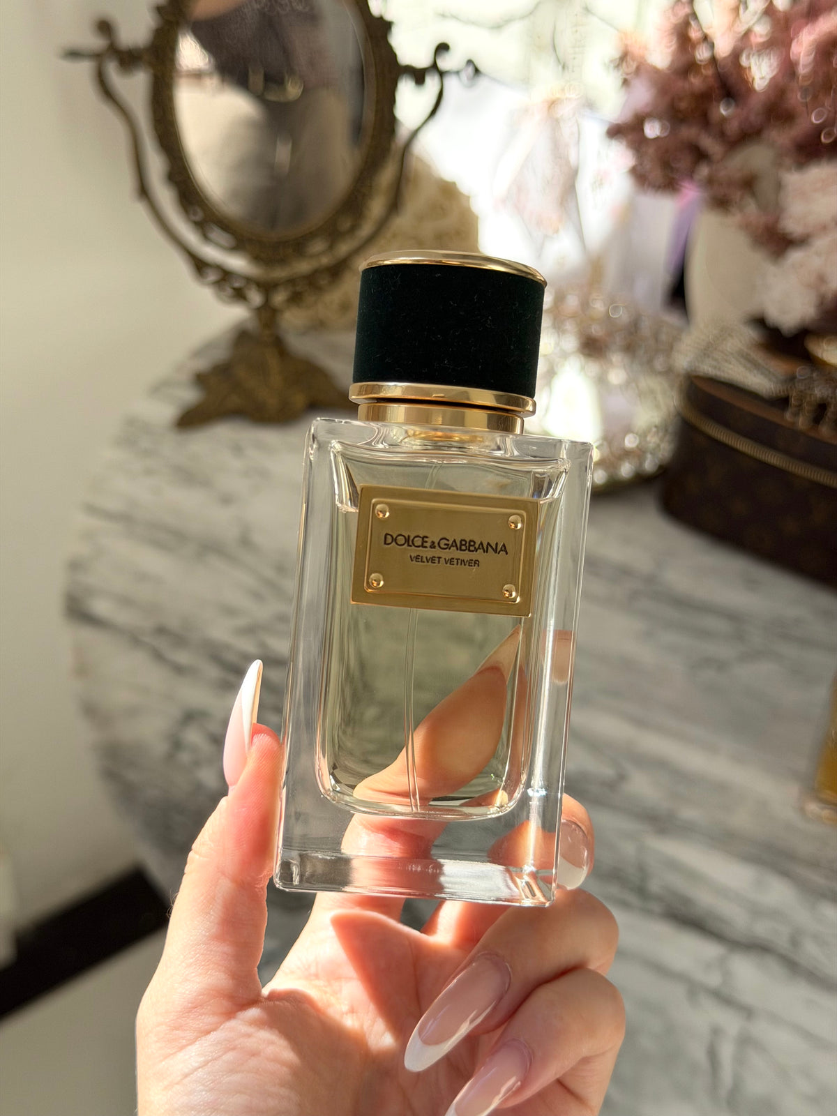 DOLCE&GABBANA
Velvet Vetiver Eau de Parfum 100ml
Woody Green Notes
