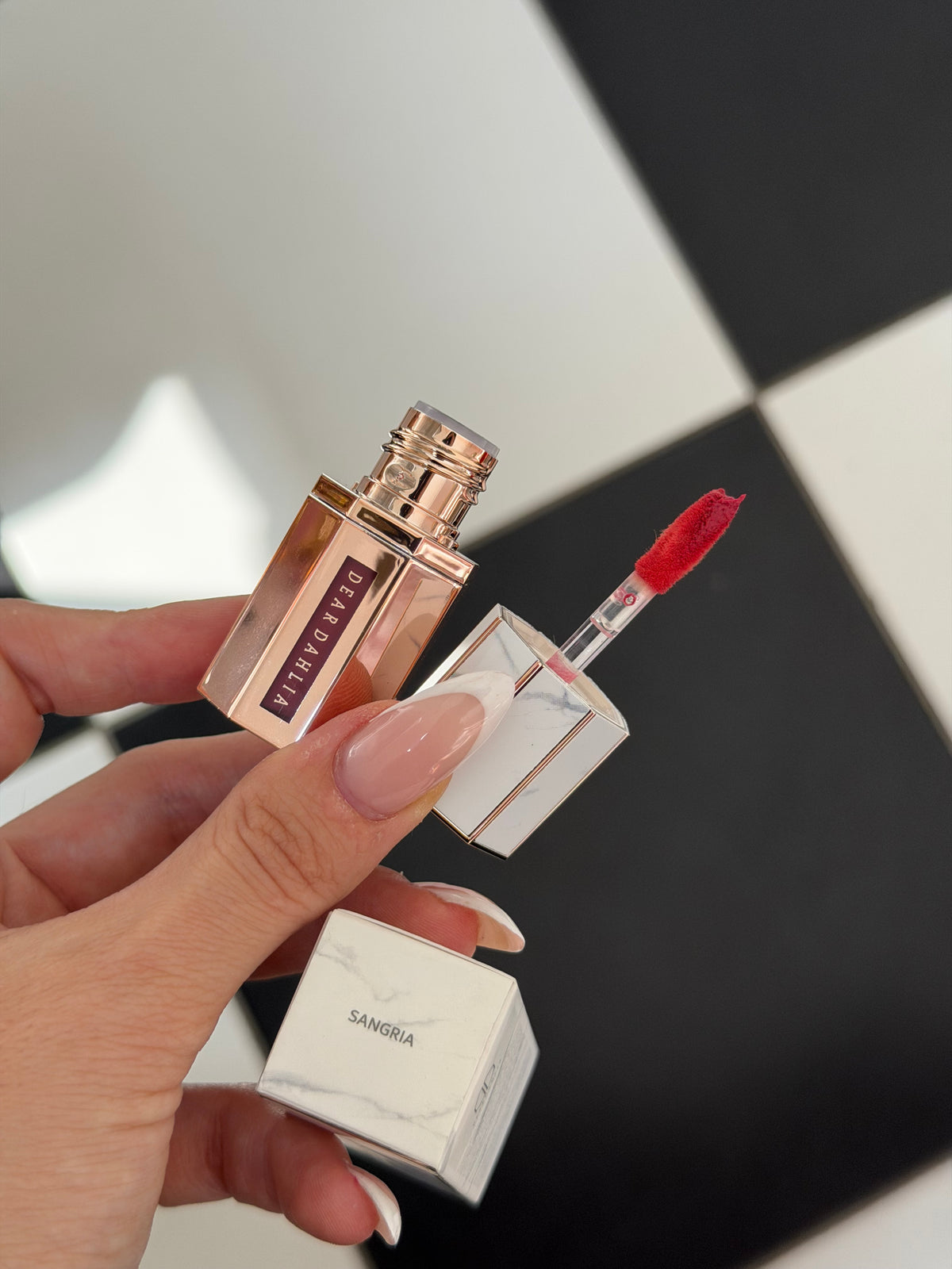 DEAR DAHLIA Paradise Dream Velvet Lip Mousse Tint - Sangria