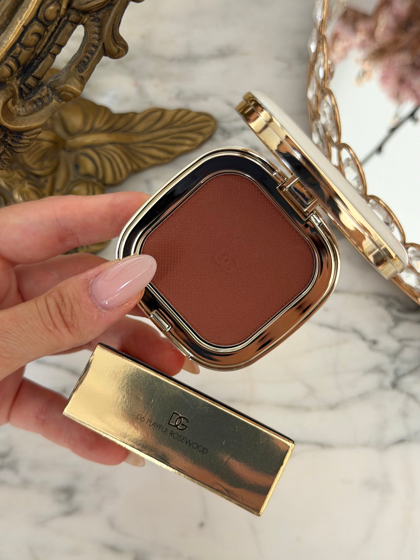 DOLCE & GABBANA
Cheek&Eyes Match - Lasting Blush & Eyshadow Powder (06)