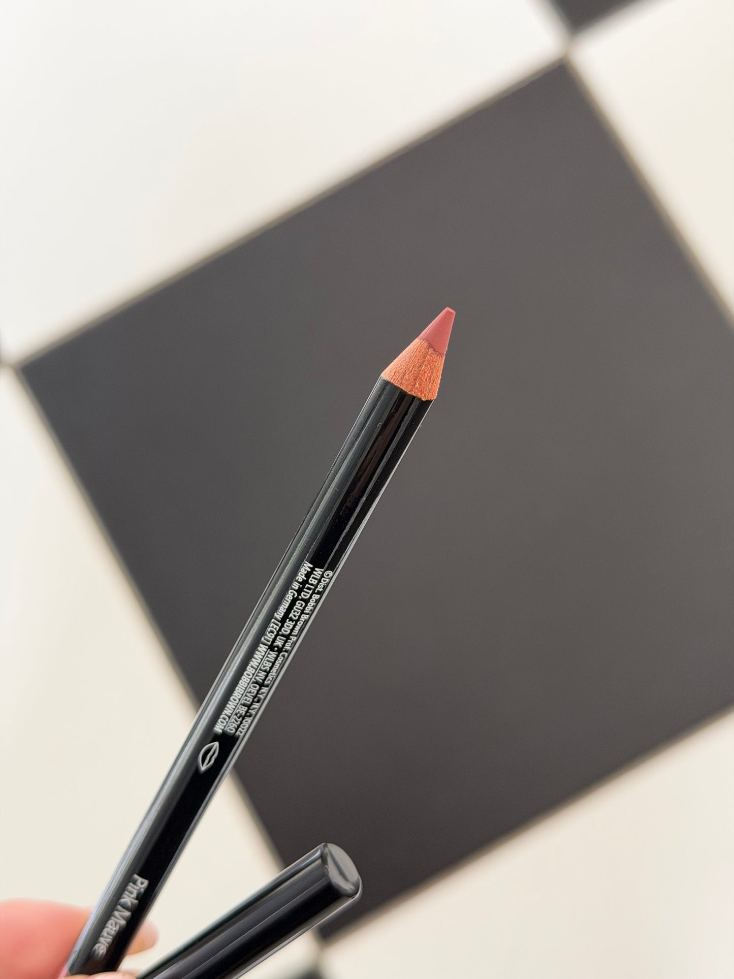 BOBBI BROWN
Lip Liner Pencil - Pink Mauve