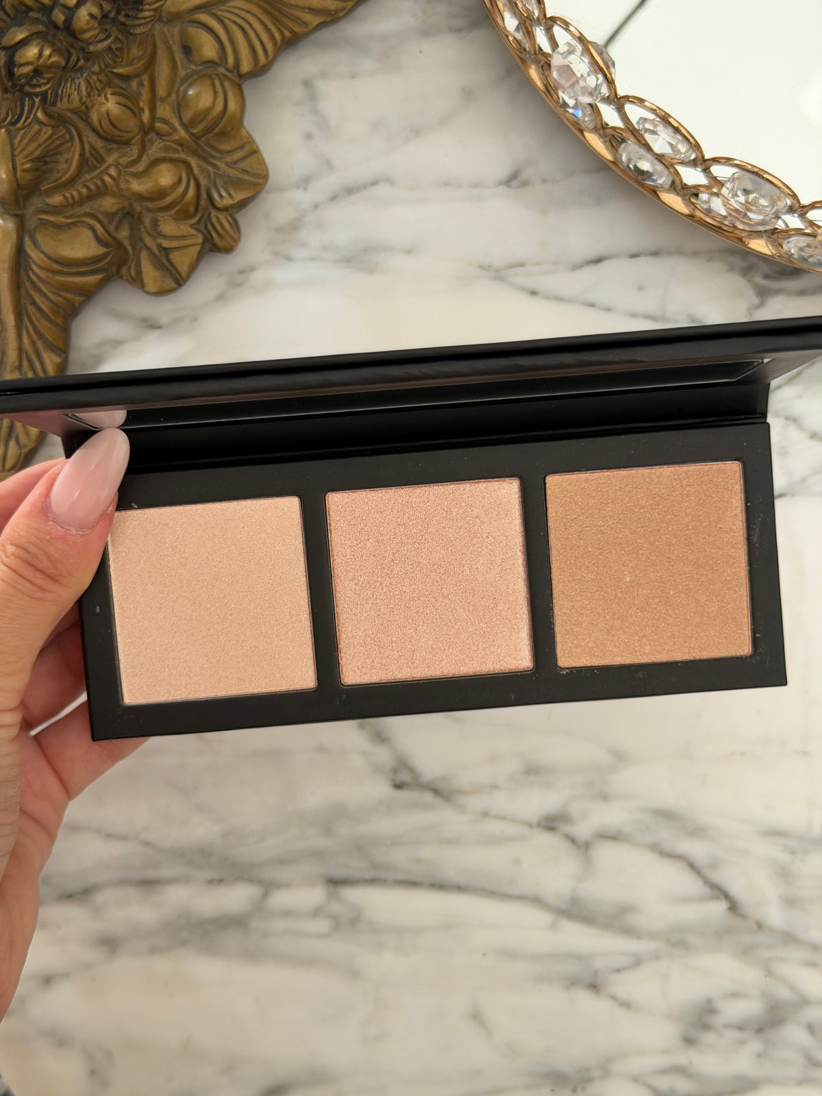 MAC Hyper Real Glow Palette / Flash + Awe