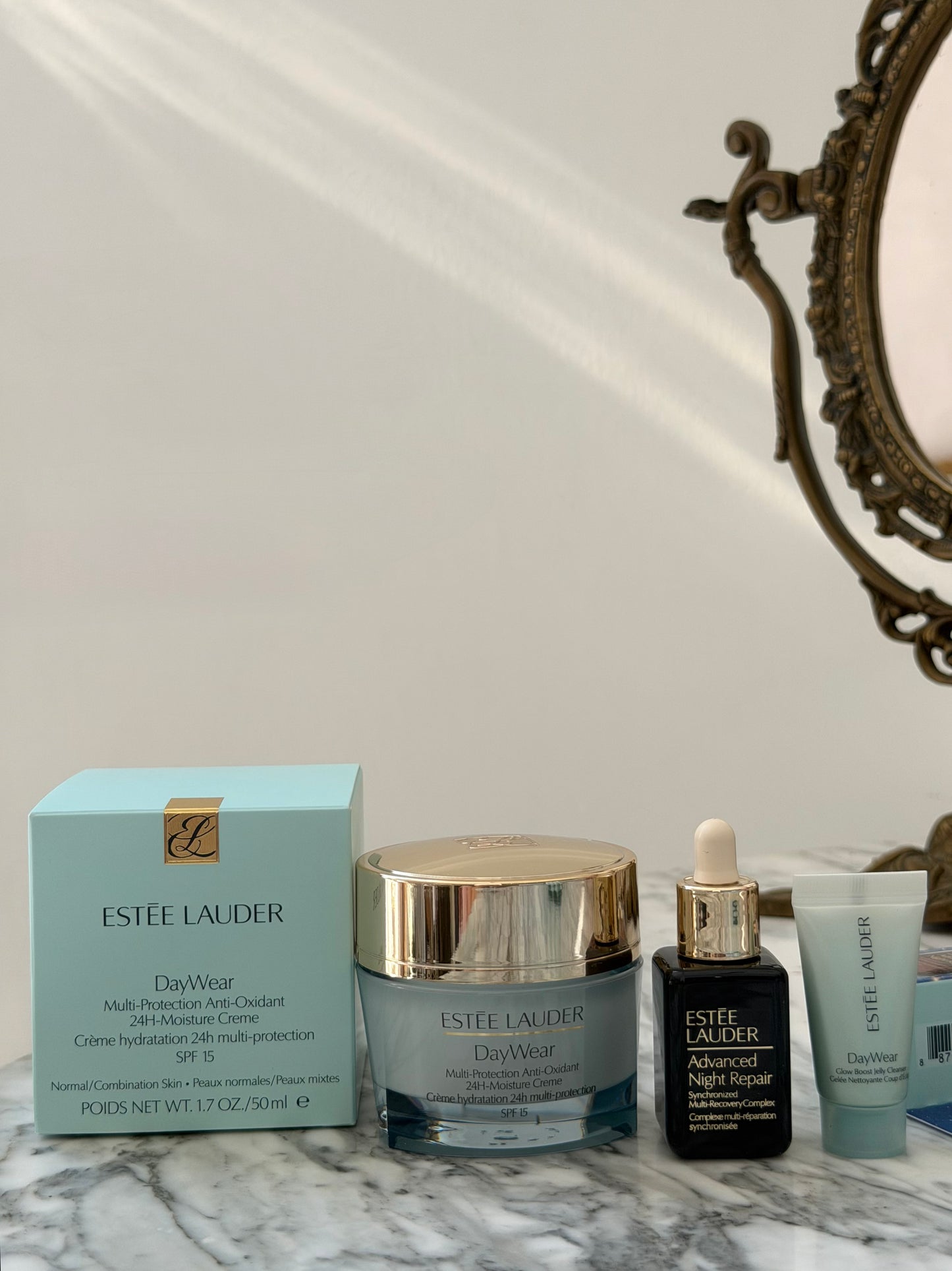 ESTEE LAUDER Daywear Summer Set
