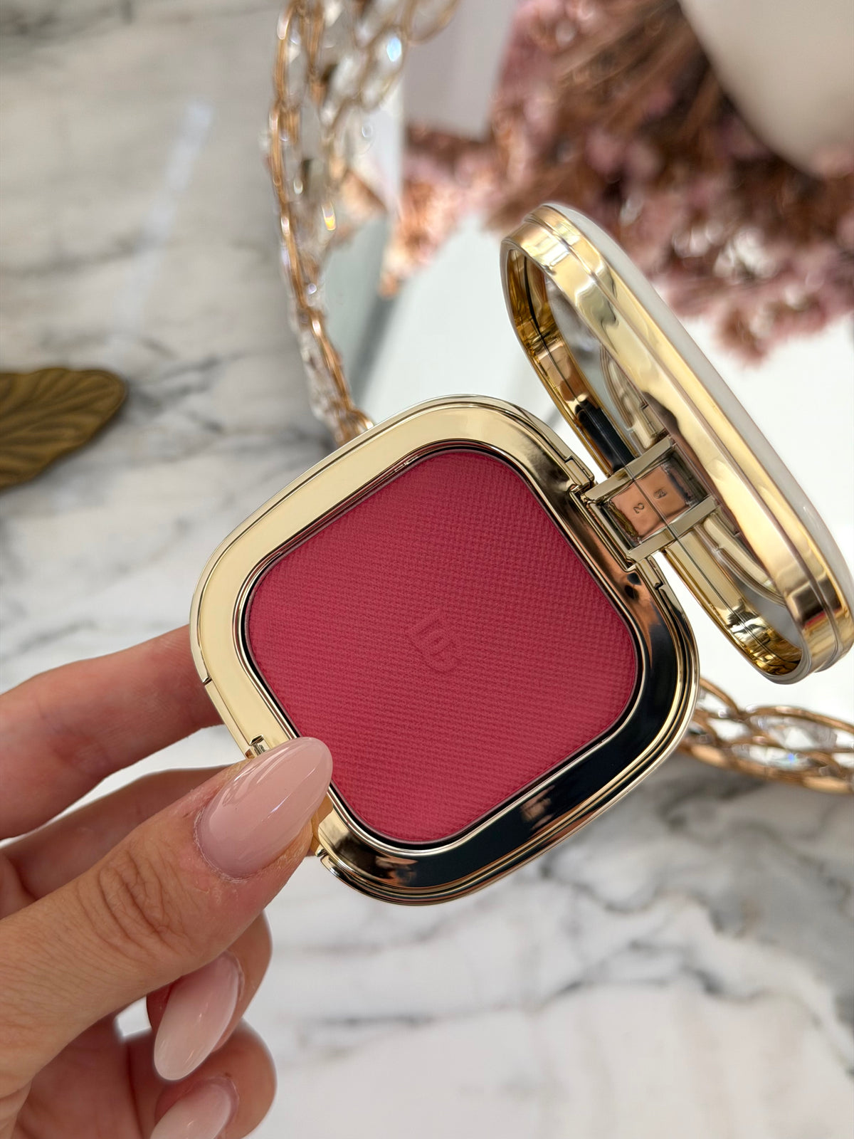 DOLCE&GABBANA
Cheek&Eyes Match - Lasting Blush & Eyshadow Powder (04)
