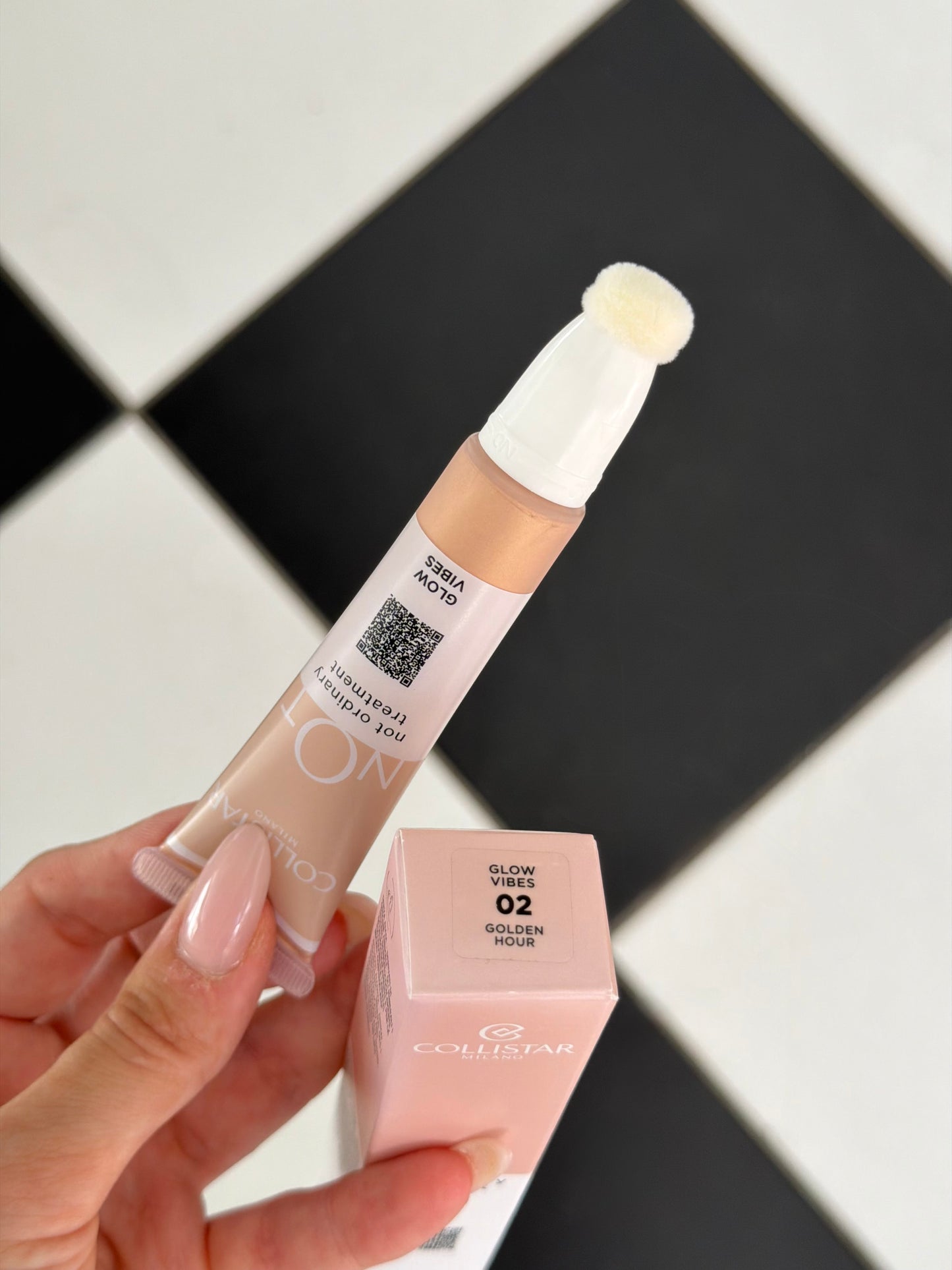 COLLISTAR Not Glow Vibes
Liquid Highlighter (02)