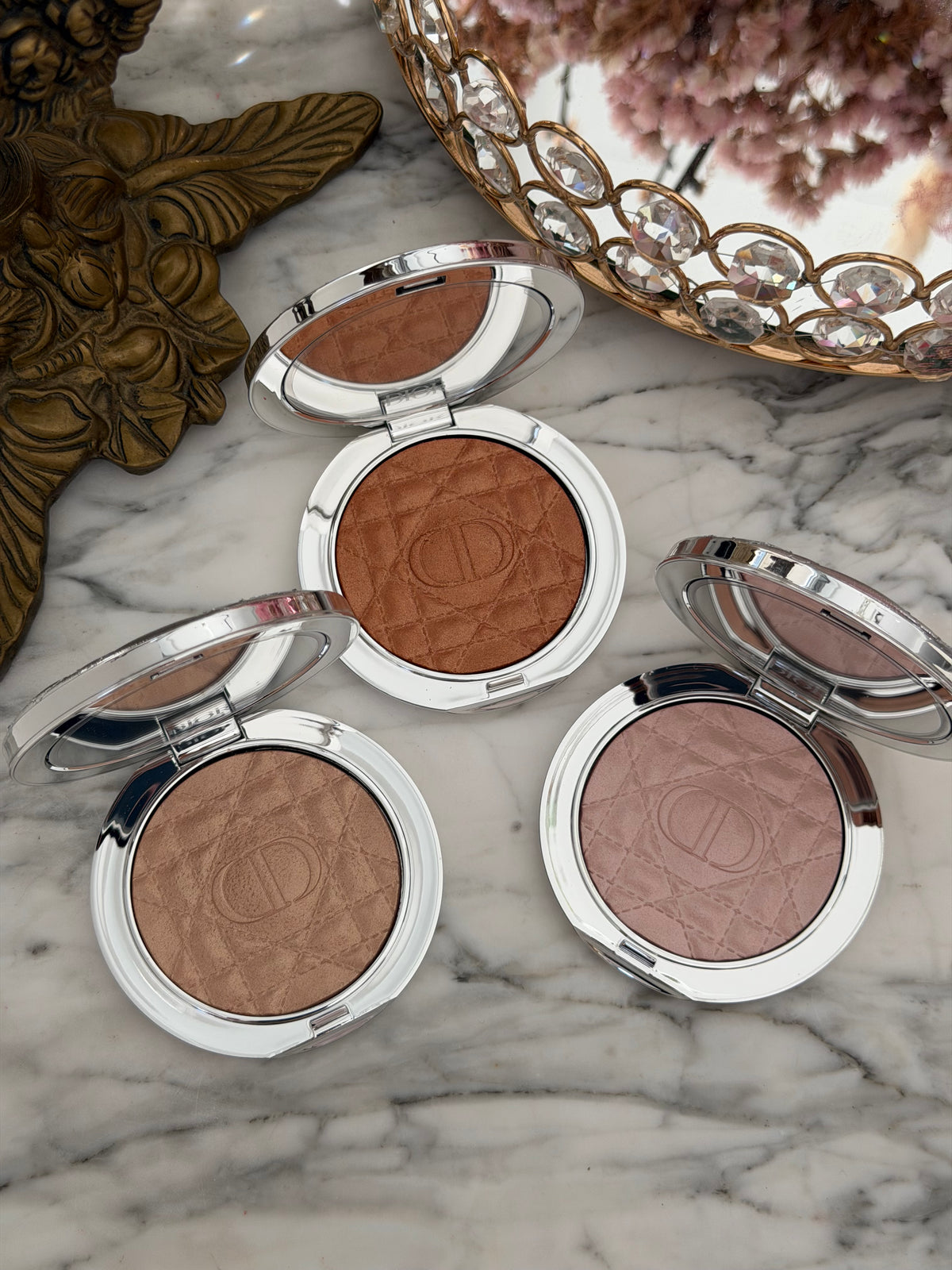 DIOR Forever Glow Luminizer - Illuminating Powder For Face (01)