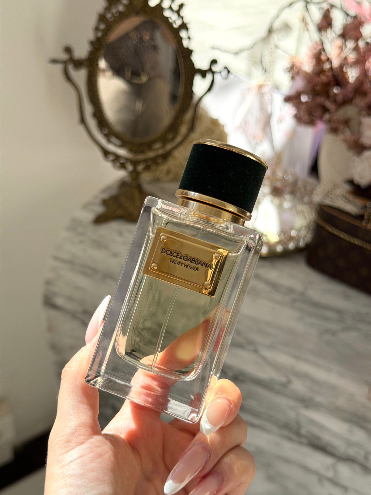 DOLCE&GABBANA
Velvet Vetiver Eau de Parfum 100ml
Woody Green Notes