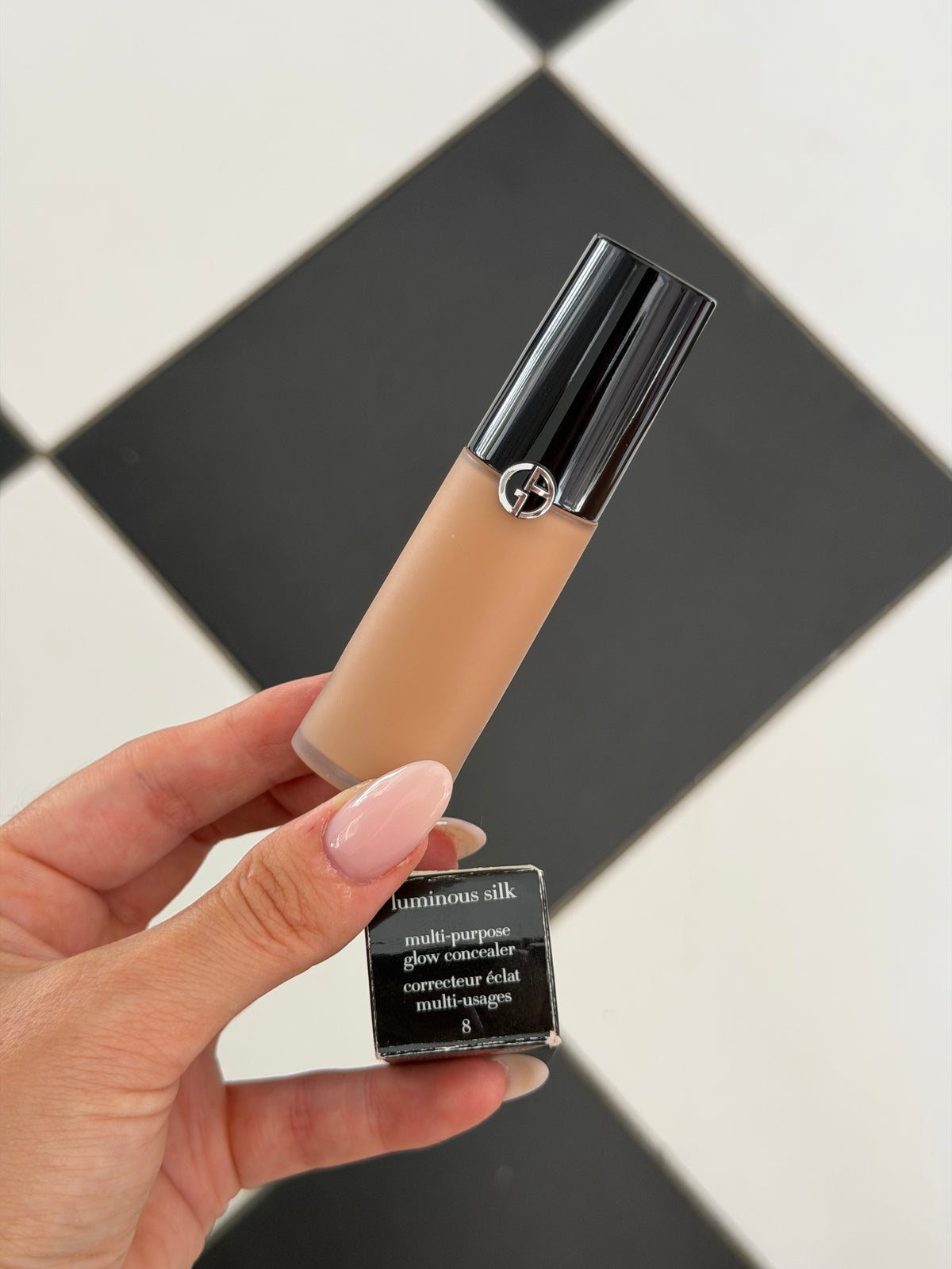 ARMANI Luminous Silk Hydrating & Brightening Concealer (8)