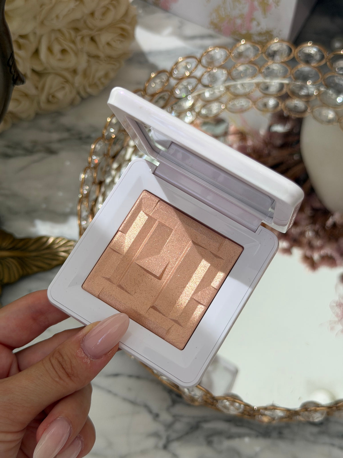 HAUS LABS By Lady Gaga
Bio-Radiant™ Gel-Powder Highlighter - Peach Quartz
