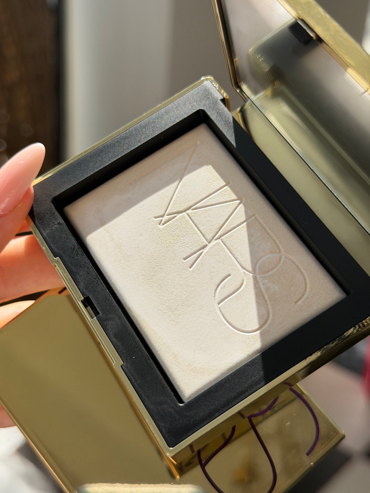 NARS Light Reflecting™ Setting Powder - Gold Dust