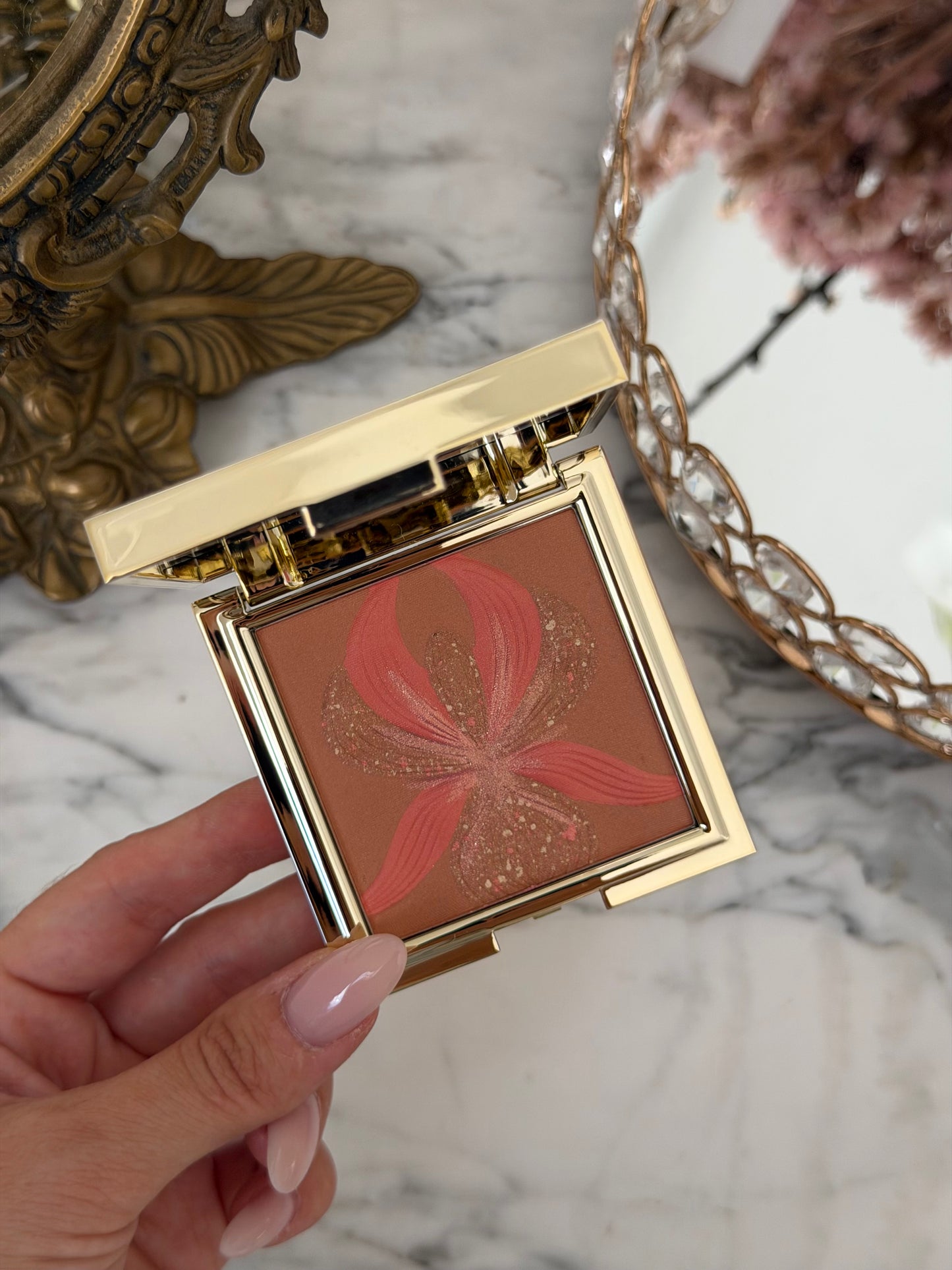 SISLEY L'Orchidée
Highlighter Blush (1)