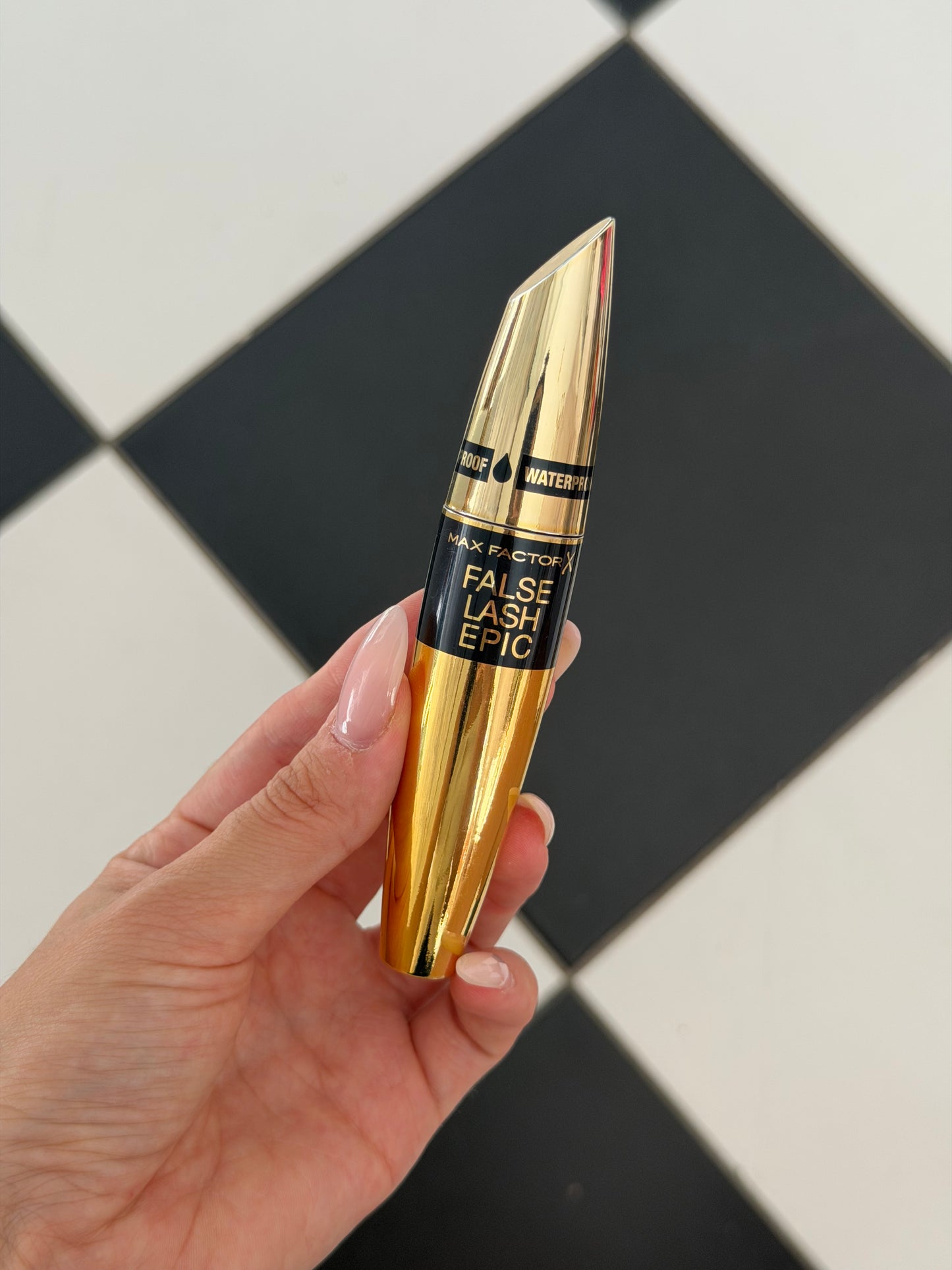 MAX FACTOR False Lash Effect Epic Mascara - Waterproof