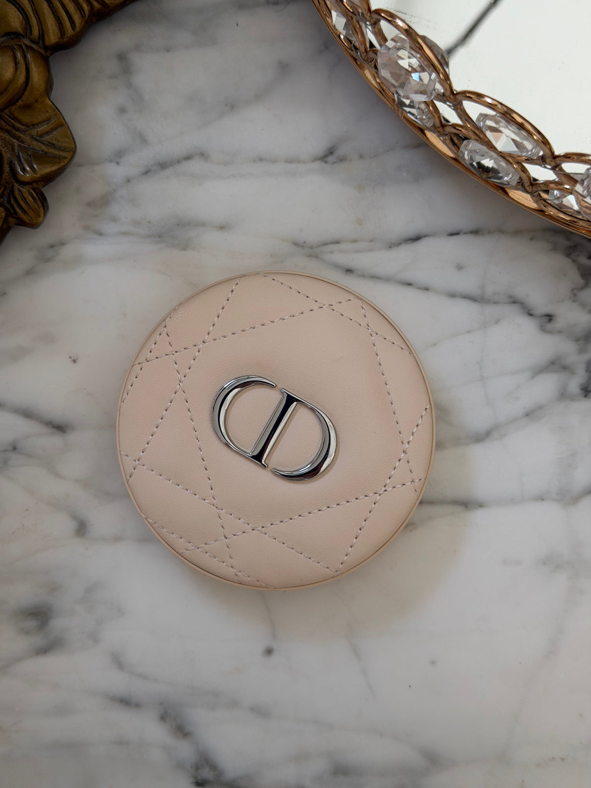 DIOR Forever Natural Bronze
Healthy Glow Bronzing Powder (06)