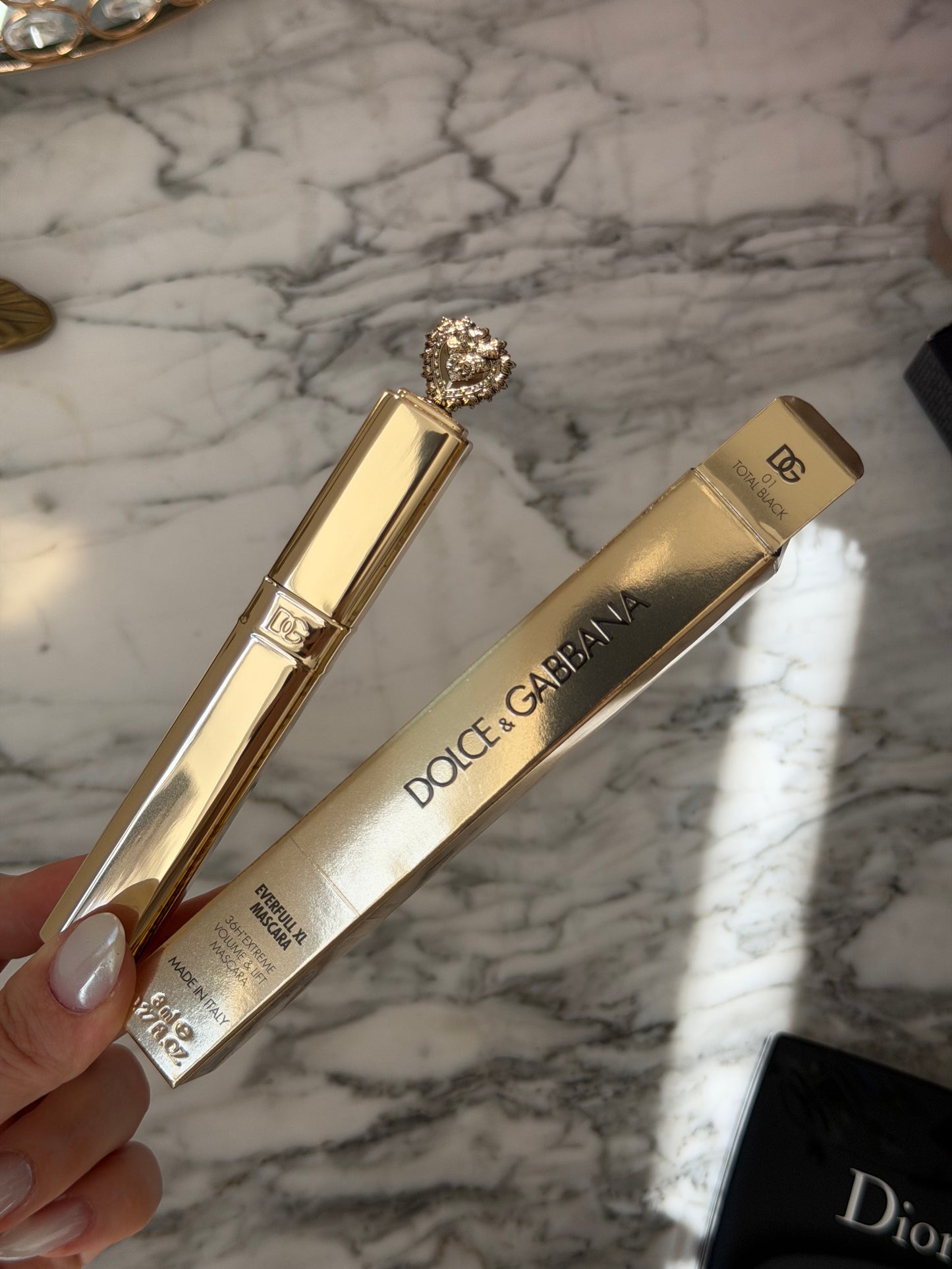 DOLCE&GABBANA
Everfull XL Mascara 36H Extreme Volume & Lift