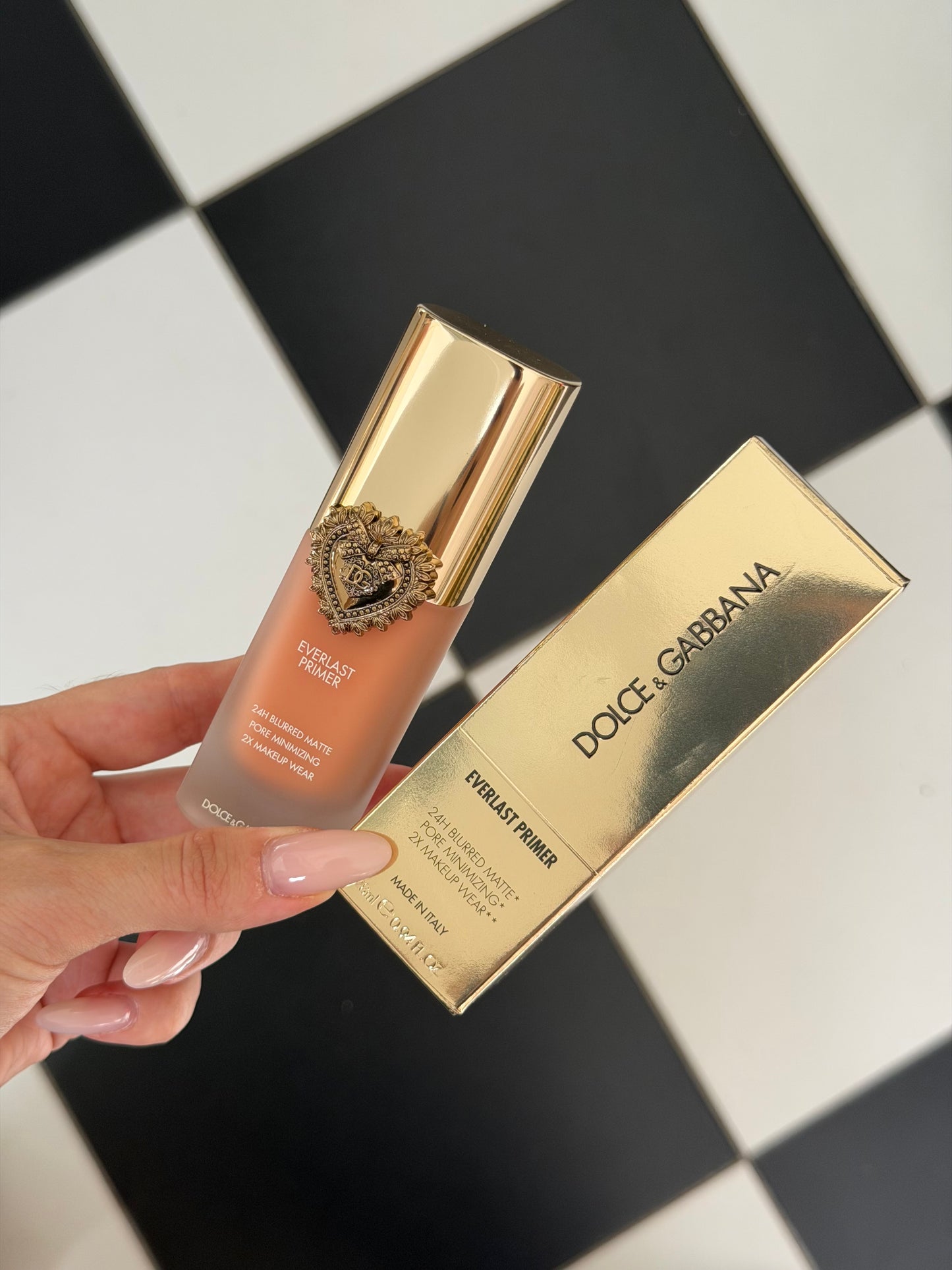 DOLCE&GABBANA Everlast Primer 24H Blurred Matte Pore Minimizing 2X Makeup Wear Translucent - Brightening Apricot Tone